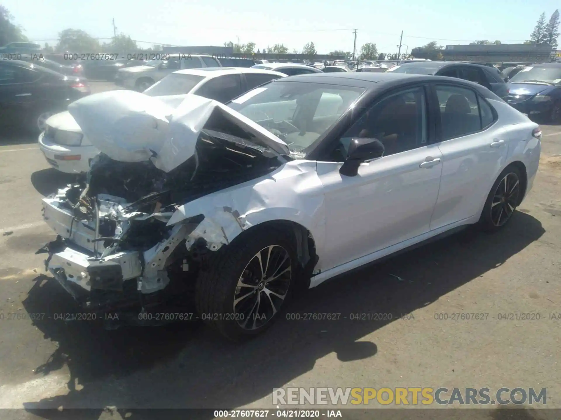 2 Photograph of a damaged car 4T1K61AK2LU315467 TOYOTA CAMRY 2020