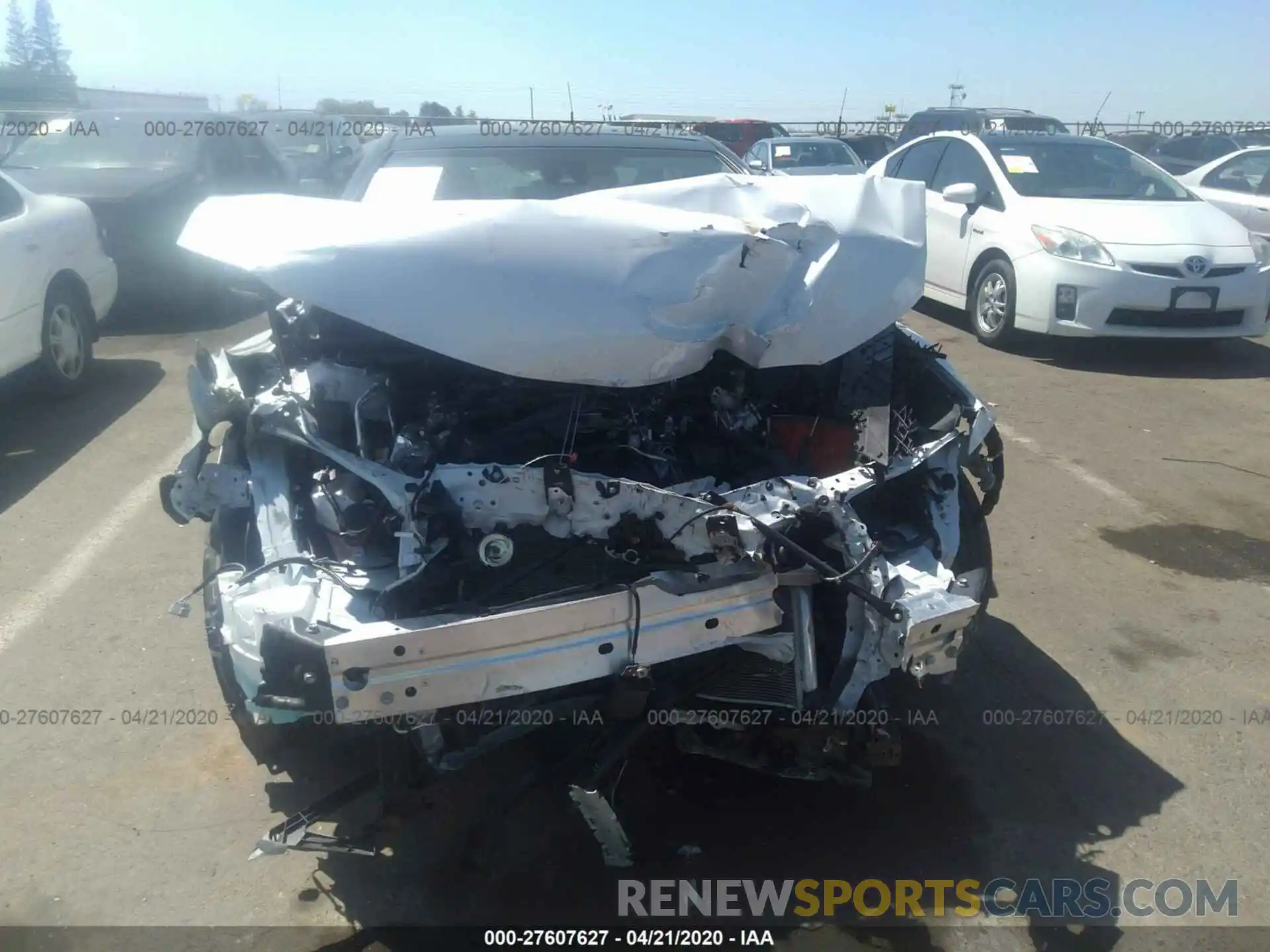 6 Photograph of a damaged car 4T1K61AK2LU315467 TOYOTA CAMRY 2020