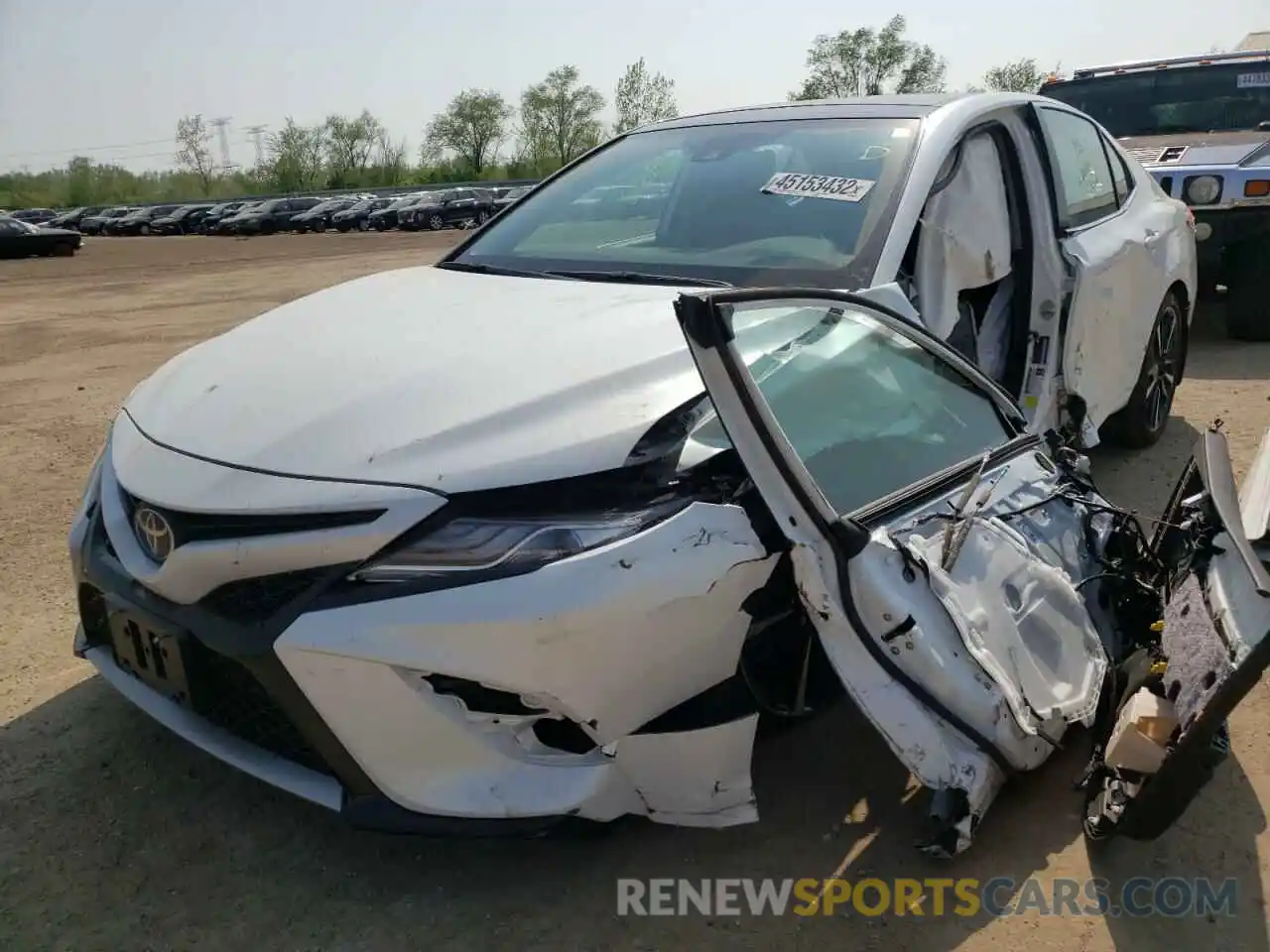 2 Photograph of a damaged car 4T1K61AK2LU349327 TOYOTA CAMRY 2020