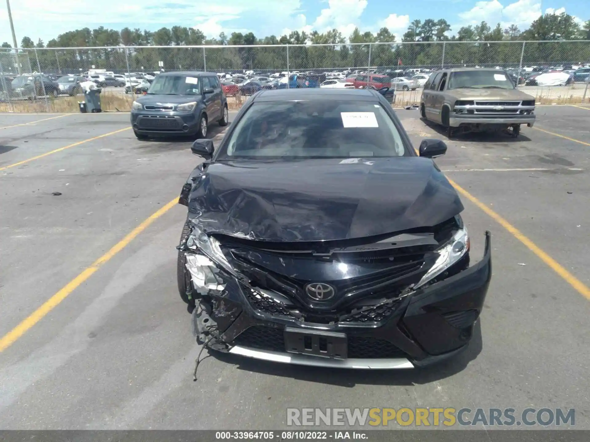 6 Photograph of a damaged car 4T1K61AK2LU353247 TOYOTA CAMRY 2020