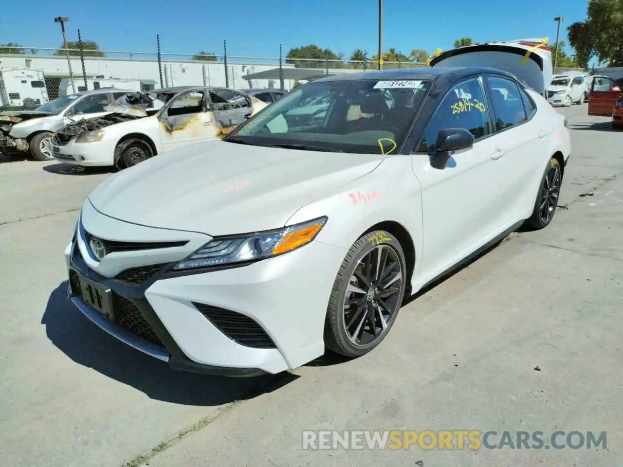 2 Photograph of a damaged car 4T1K61AK2LU374583 TOYOTA CAMRY 2020