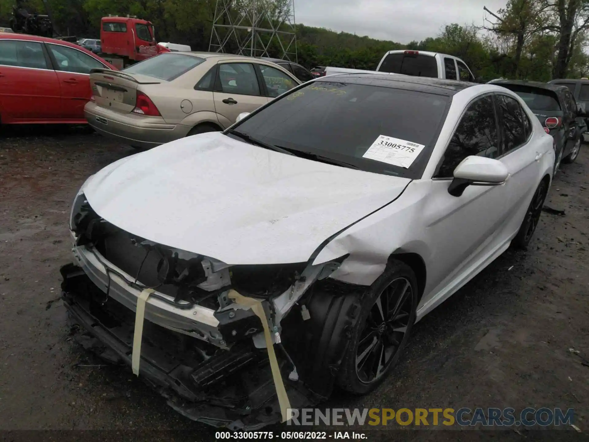 2 Photograph of a damaged car 4T1K61AK2LU507357 TOYOTA CAMRY 2020