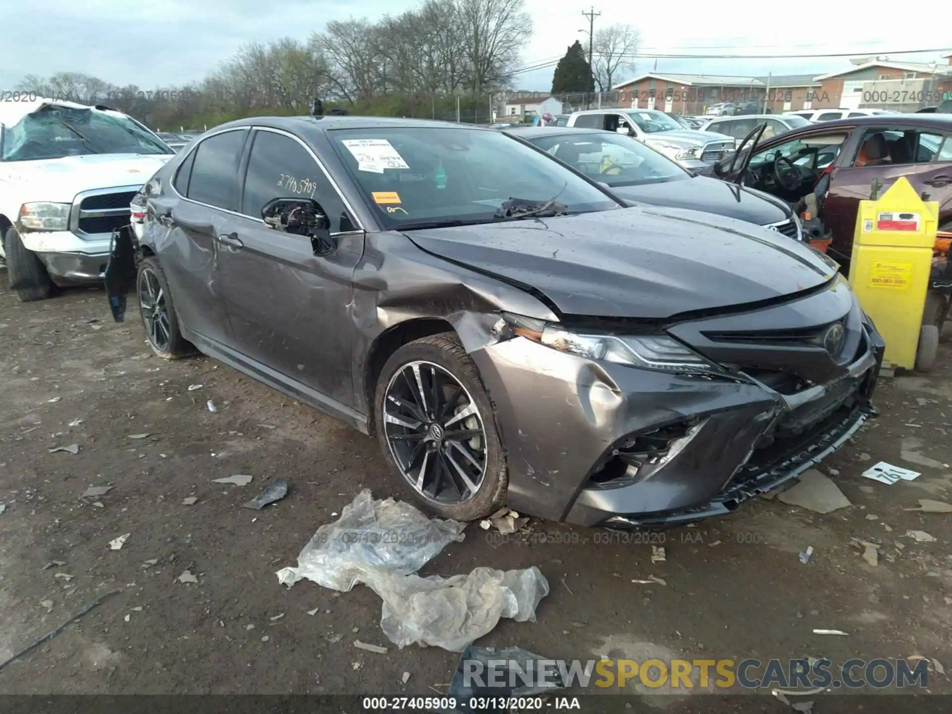 1 Photograph of a damaged car 4T1K61AK2LU871732 TOYOTA CAMRY 2020