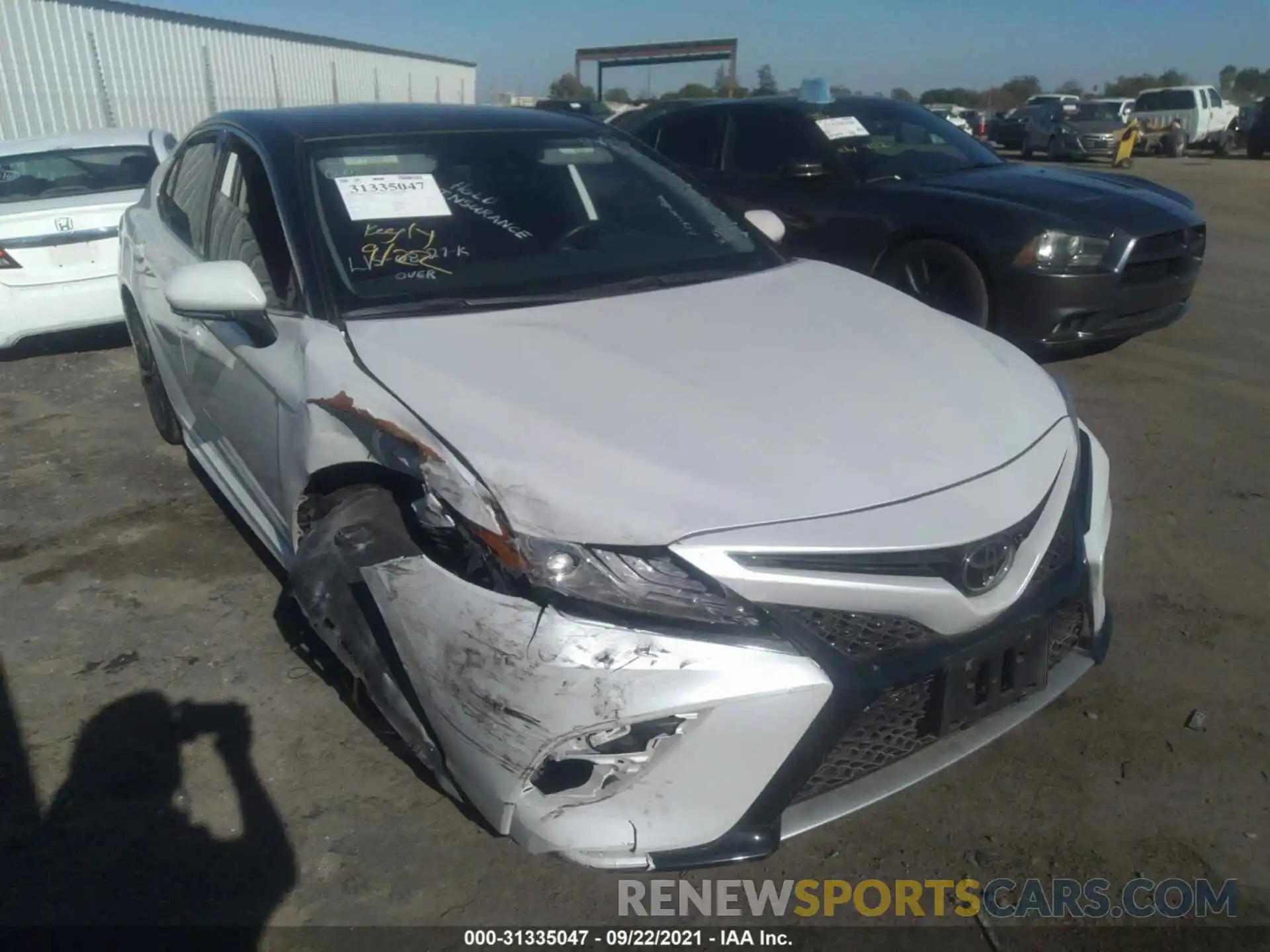 6 Photograph of a damaged car 4T1K61AK2LU875800 TOYOTA CAMRY 2020