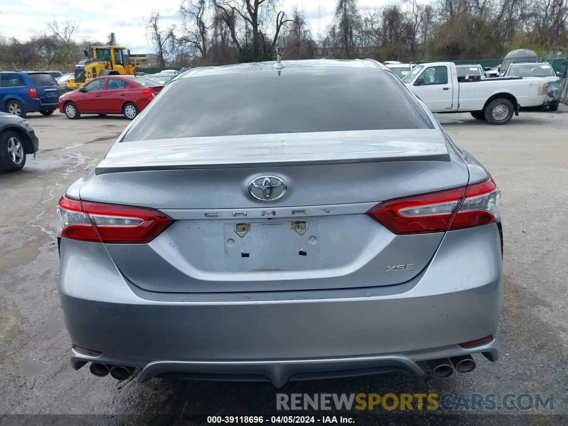 15 Photograph of a damaged car 4T1K61AK2LU936174 TOYOTA CAMRY 2020