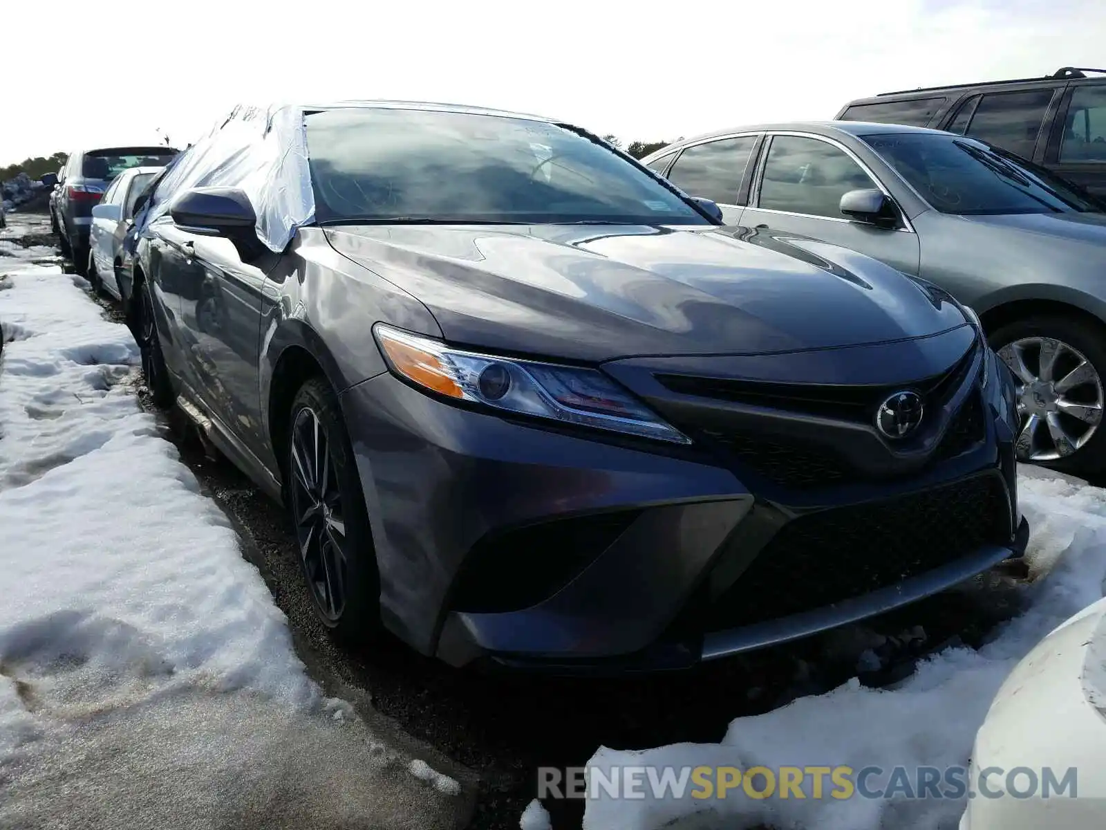 1 Photograph of a damaged car 4T1K61AK2LU987948 TOYOTA CAMRY 2020