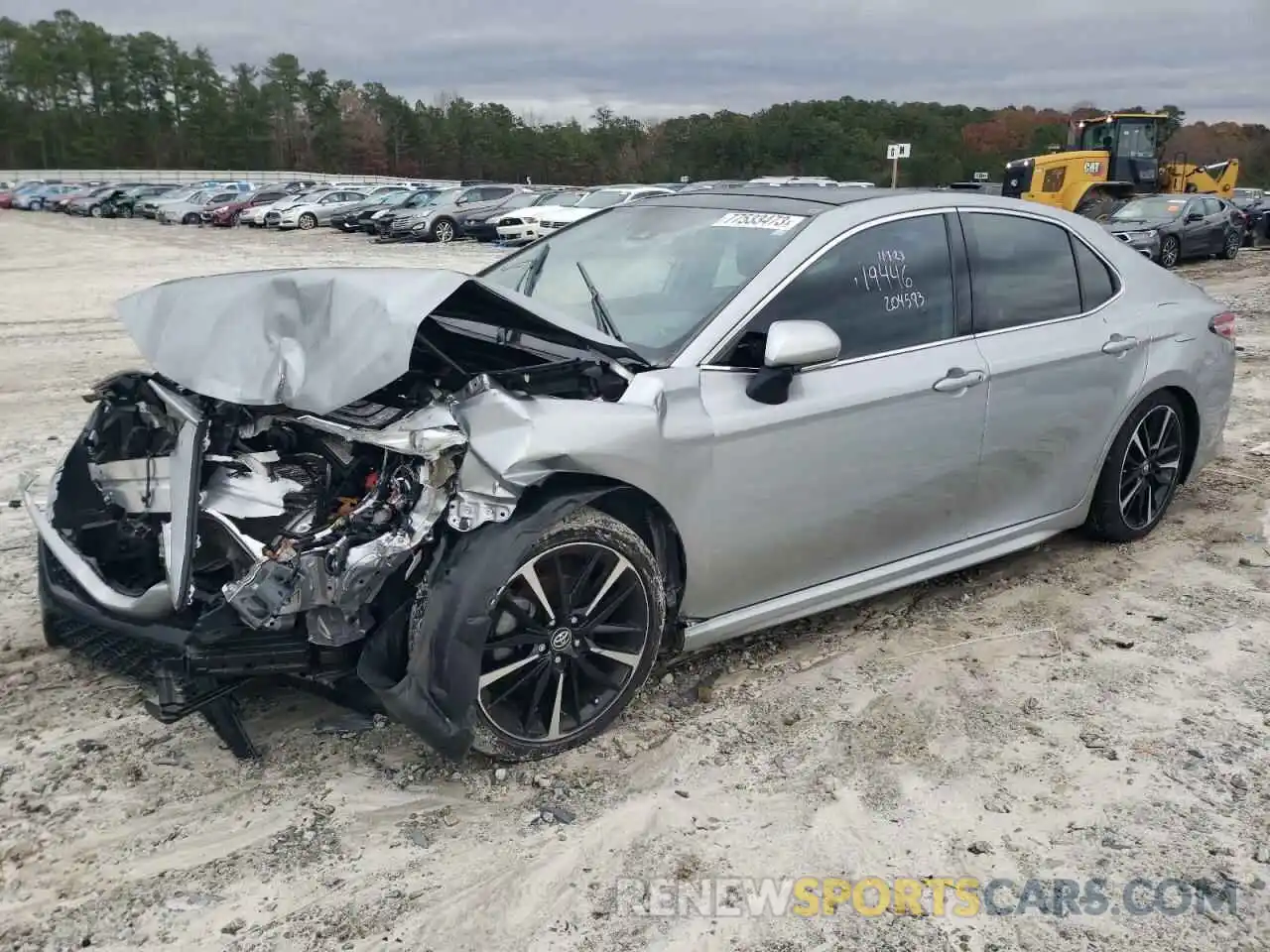 1 Photograph of a damaged car 4T1K61AK3LU319446 TOYOTA CAMRY 2020