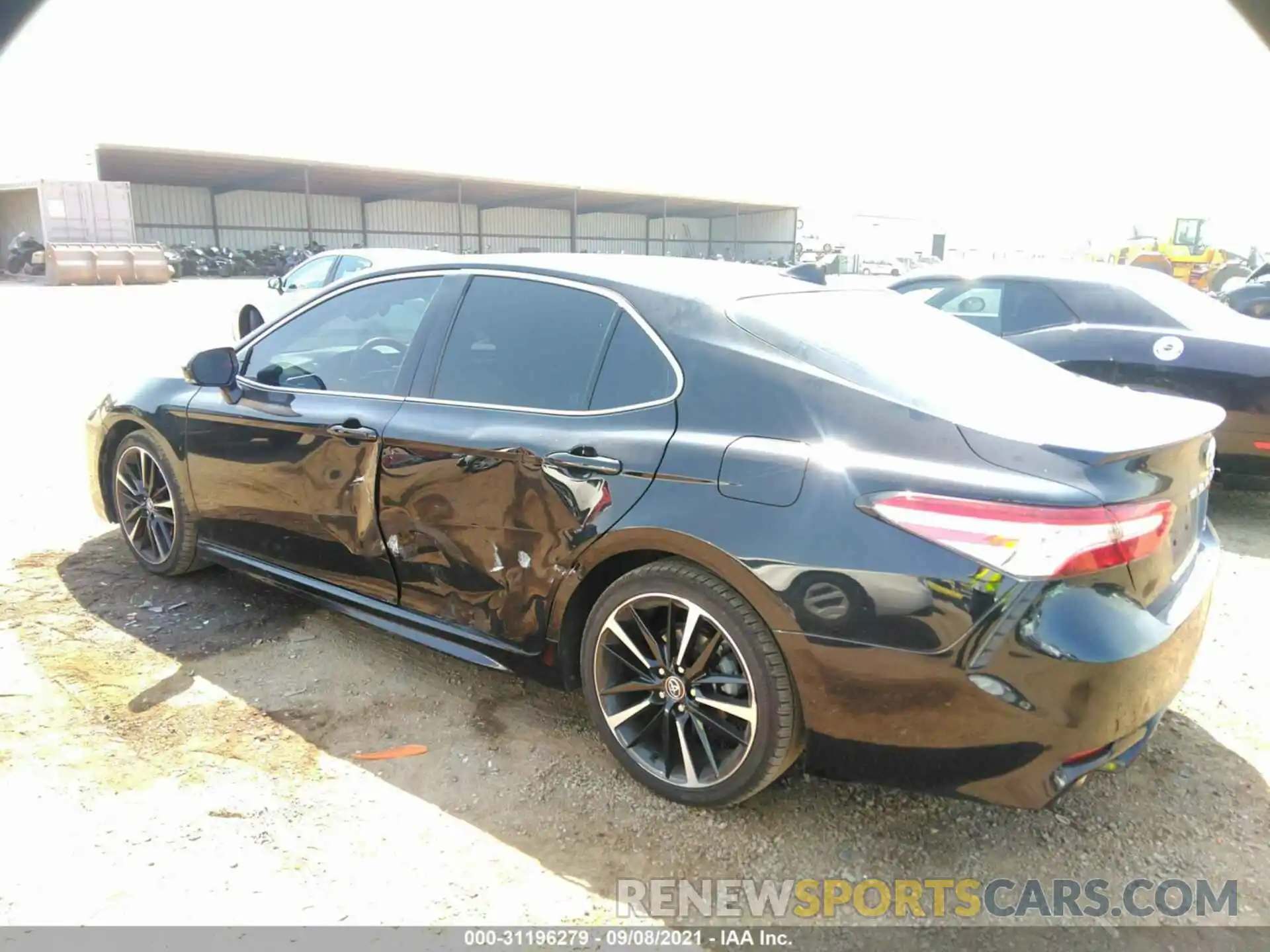 3 Photograph of a damaged car 4T1K61AK3LU354598 TOYOTA CAMRY 2020