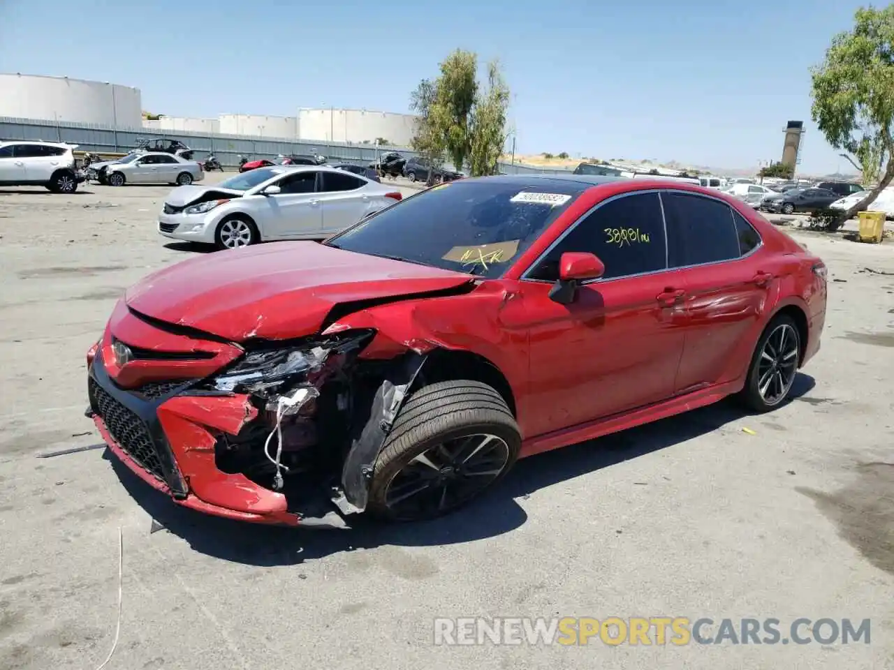 2 Photograph of a damaged car 4T1K61AK3LU359610 TOYOTA CAMRY 2020