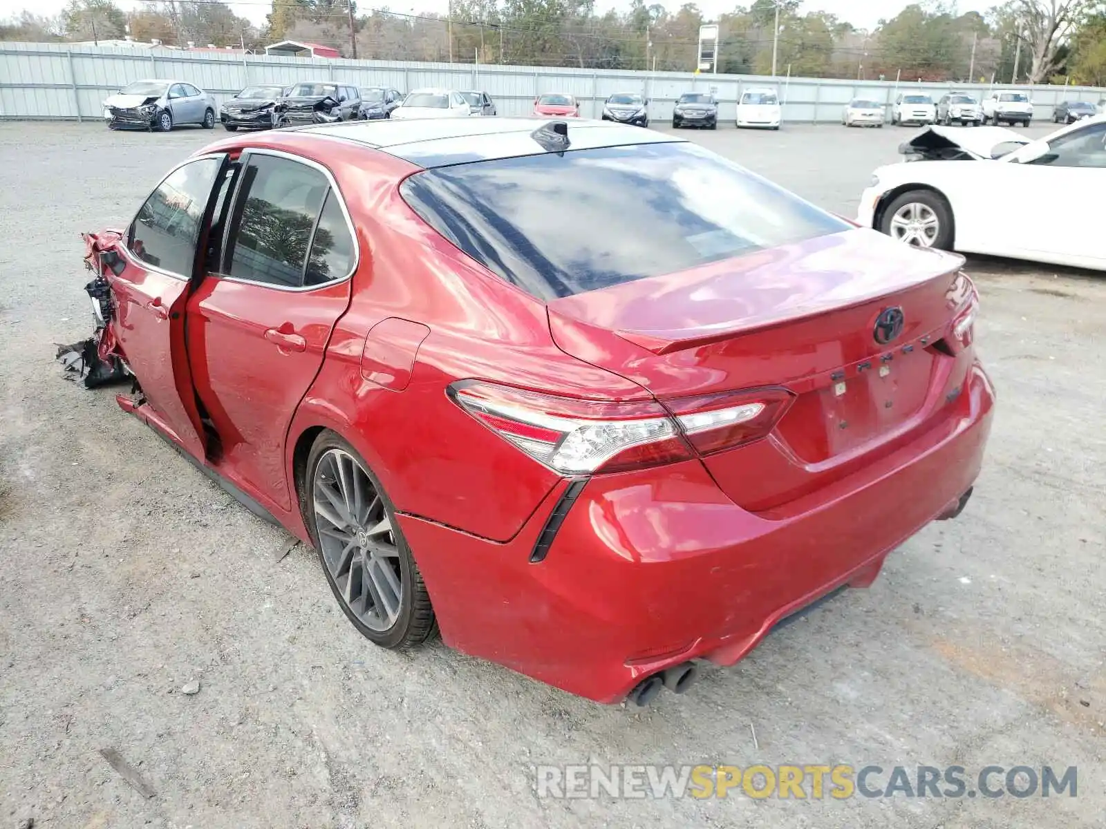 3 Photograph of a damaged car 4T1K61AK3LU362636 TOYOTA CAMRY 2020