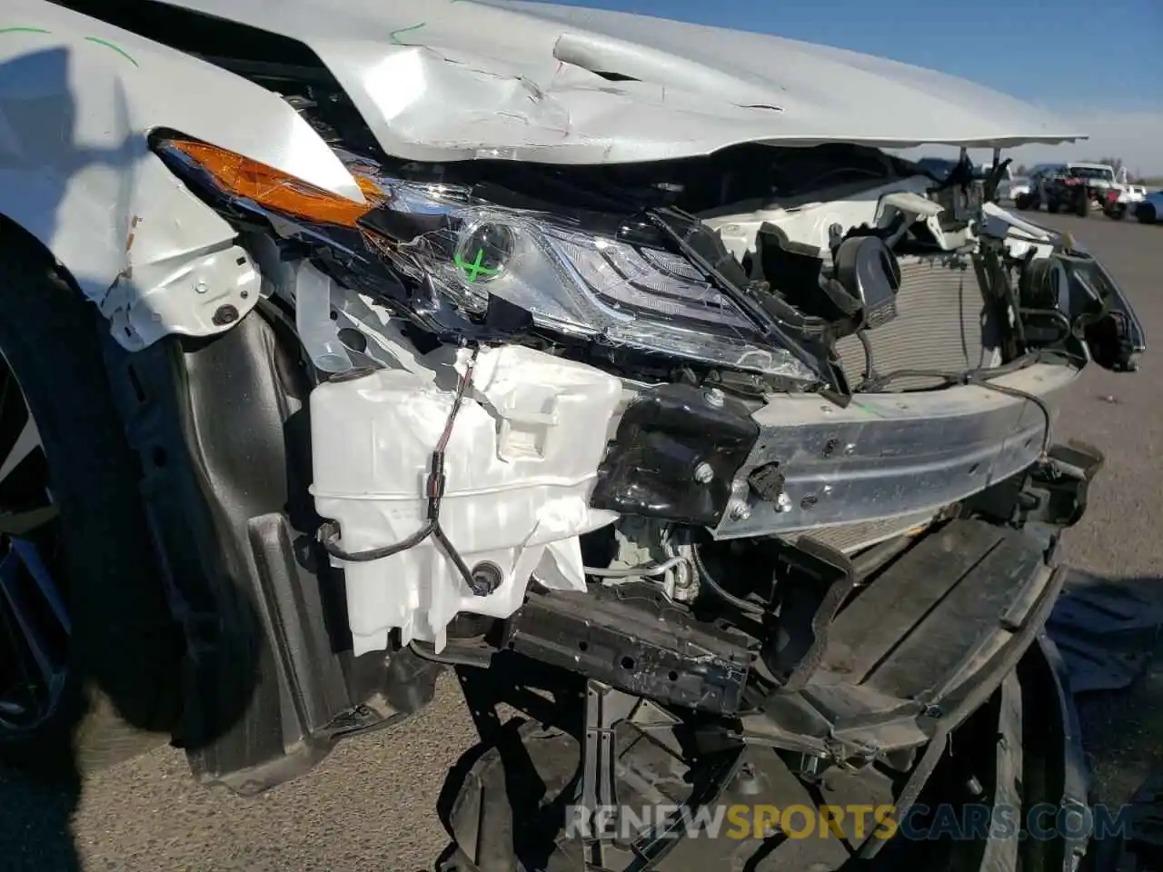 9 Photograph of a damaged car 4T1K61AK3LU392557 TOYOTA CAMRY 2020