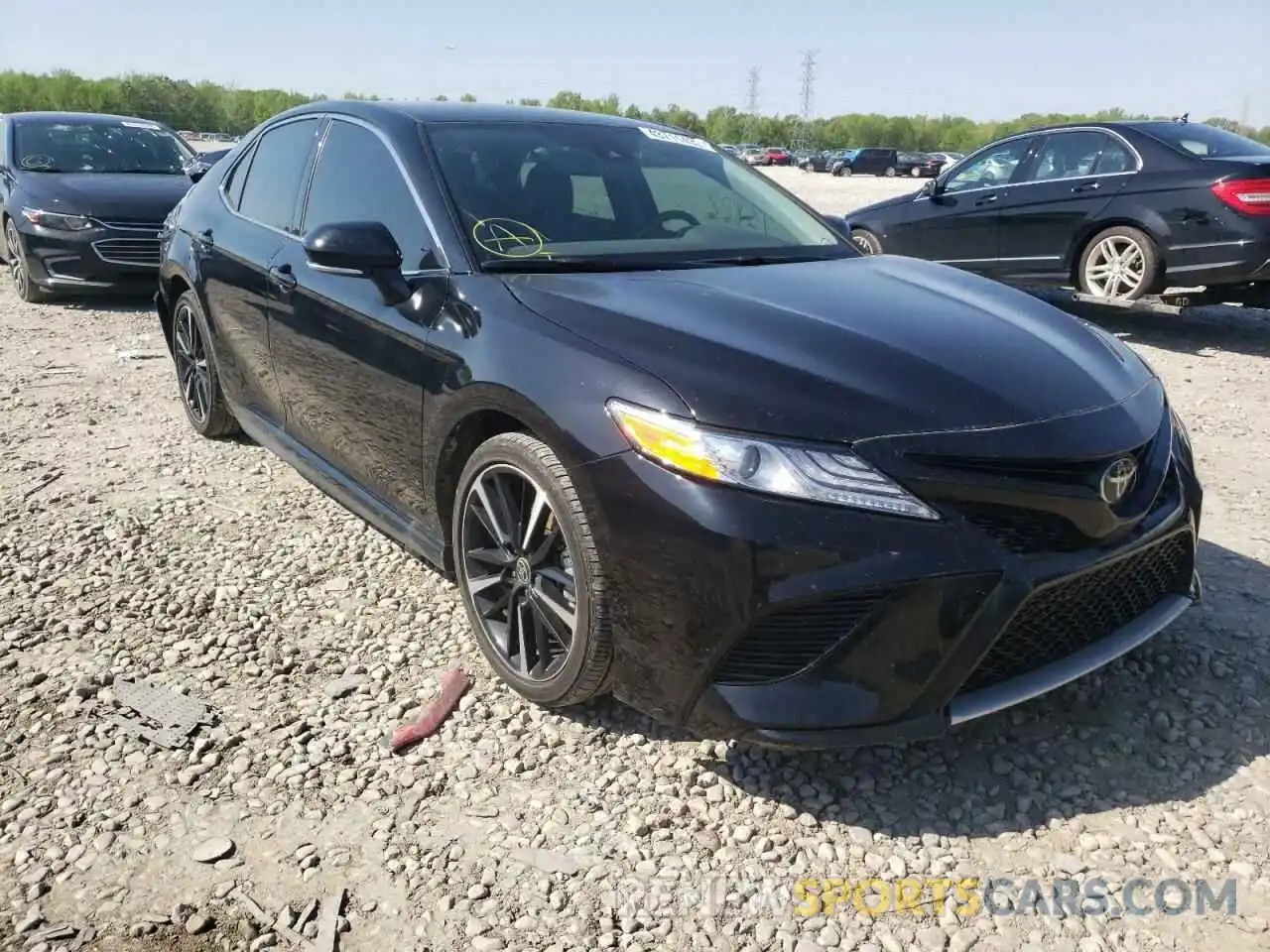 1 Photograph of a damaged car 4T1K61AK3LU506525 TOYOTA CAMRY 2020