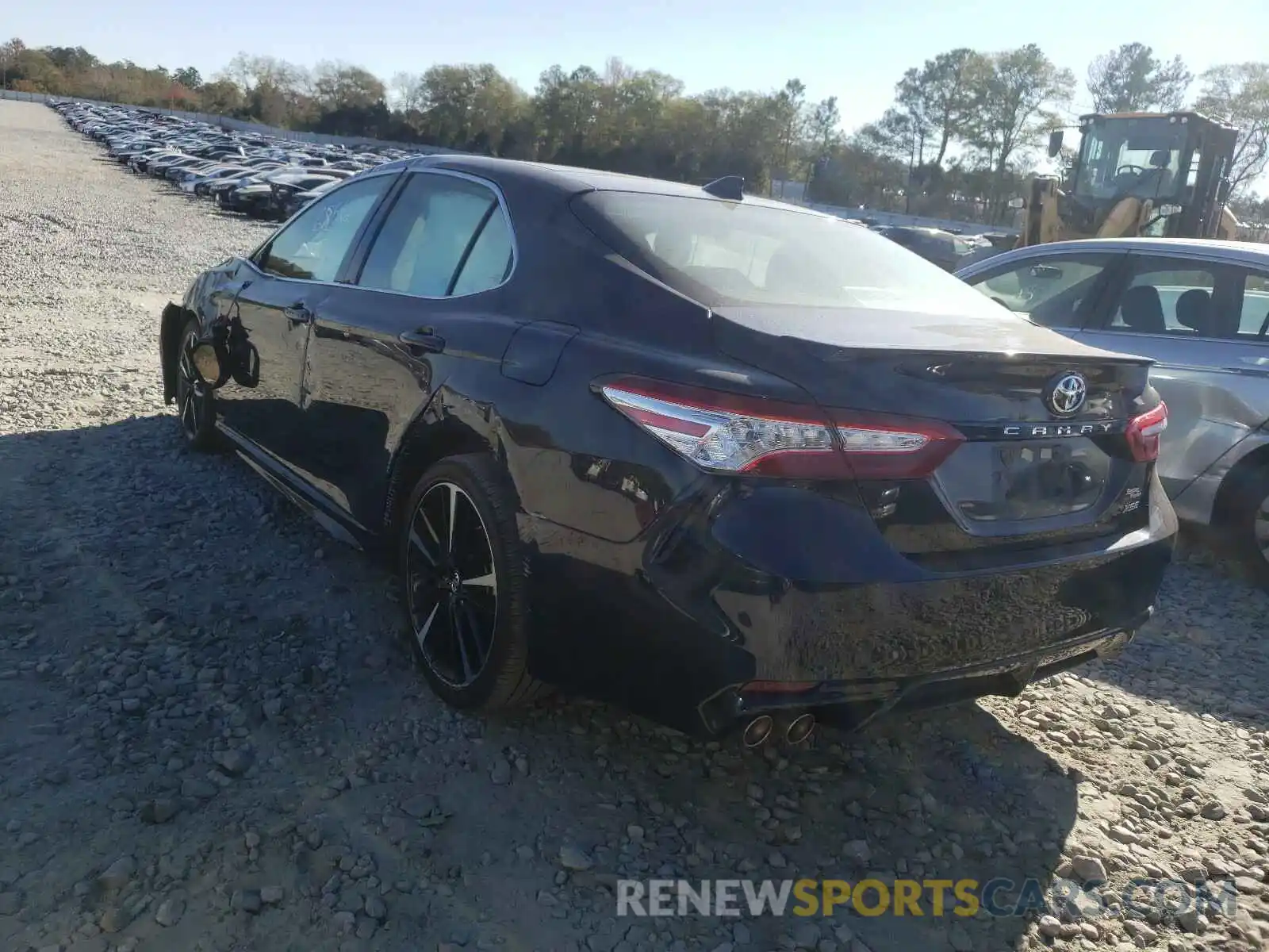 3 Photograph of a damaged car 4T1K61AK3LU895540 TOYOTA CAMRY 2020