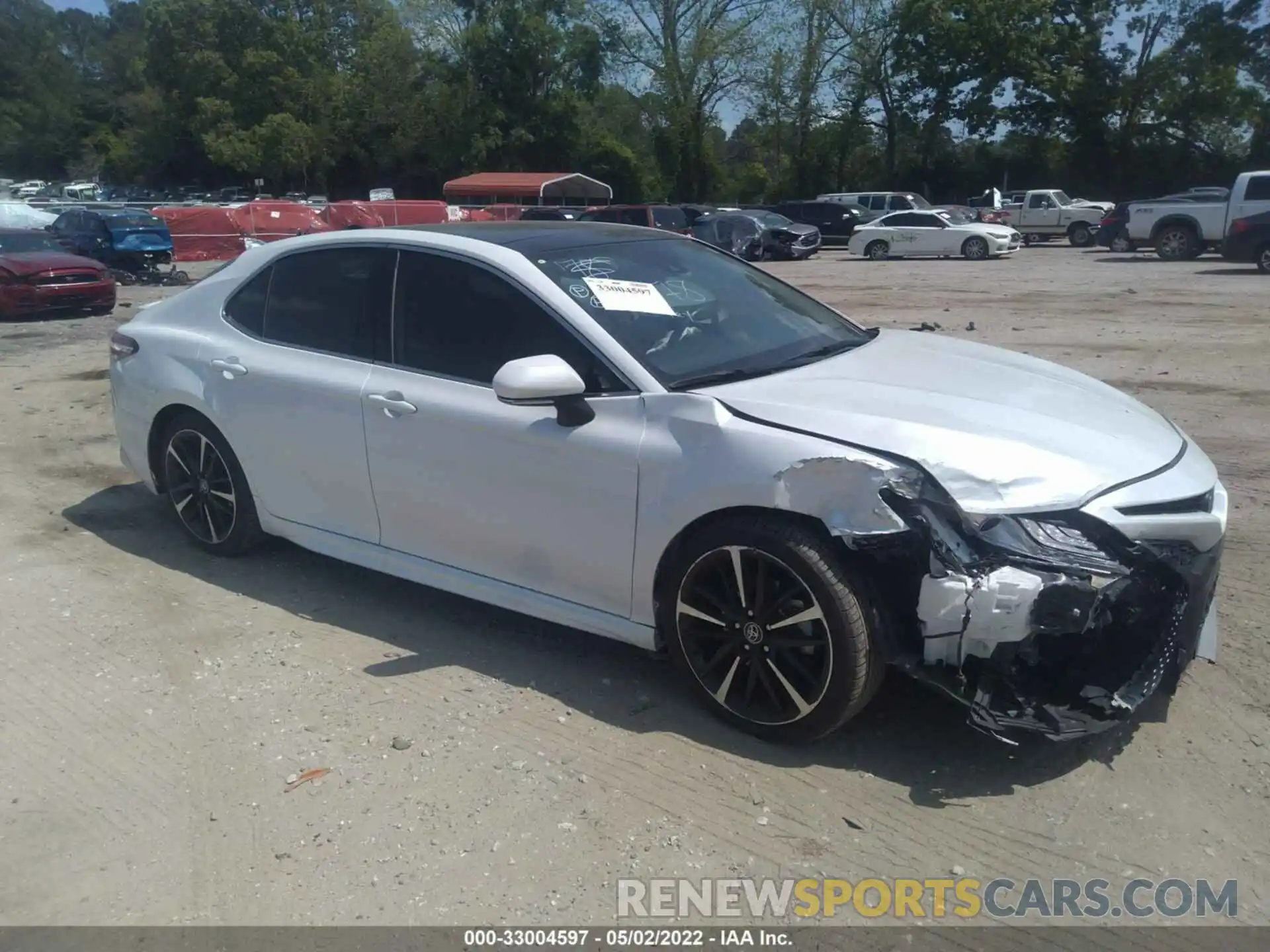 1 Photograph of a damaged car 4T1K61AK3LU907878 TOYOTA CAMRY 2020