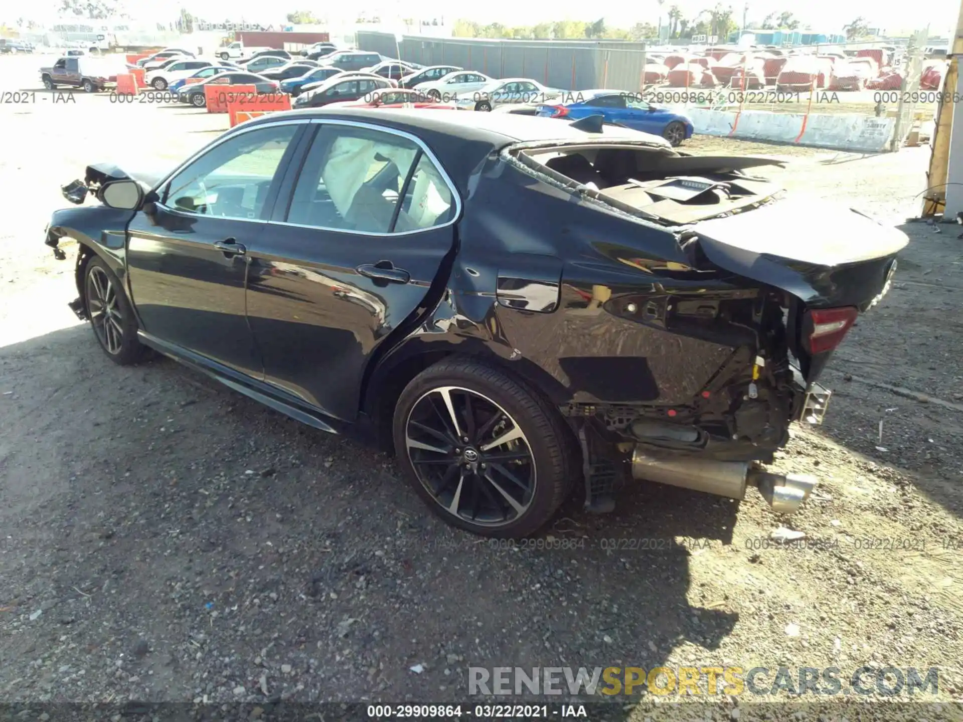 3 Photograph of a damaged car 4T1K61AK3LU917410 TOYOTA CAMRY 2020