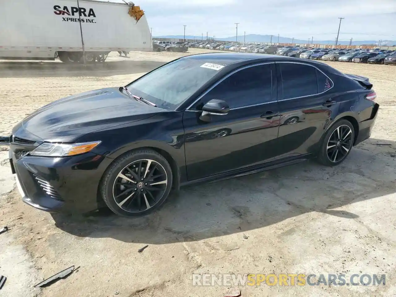 1 Photograph of a damaged car 4T1K61AK3LU962301 TOYOTA CAMRY 2020