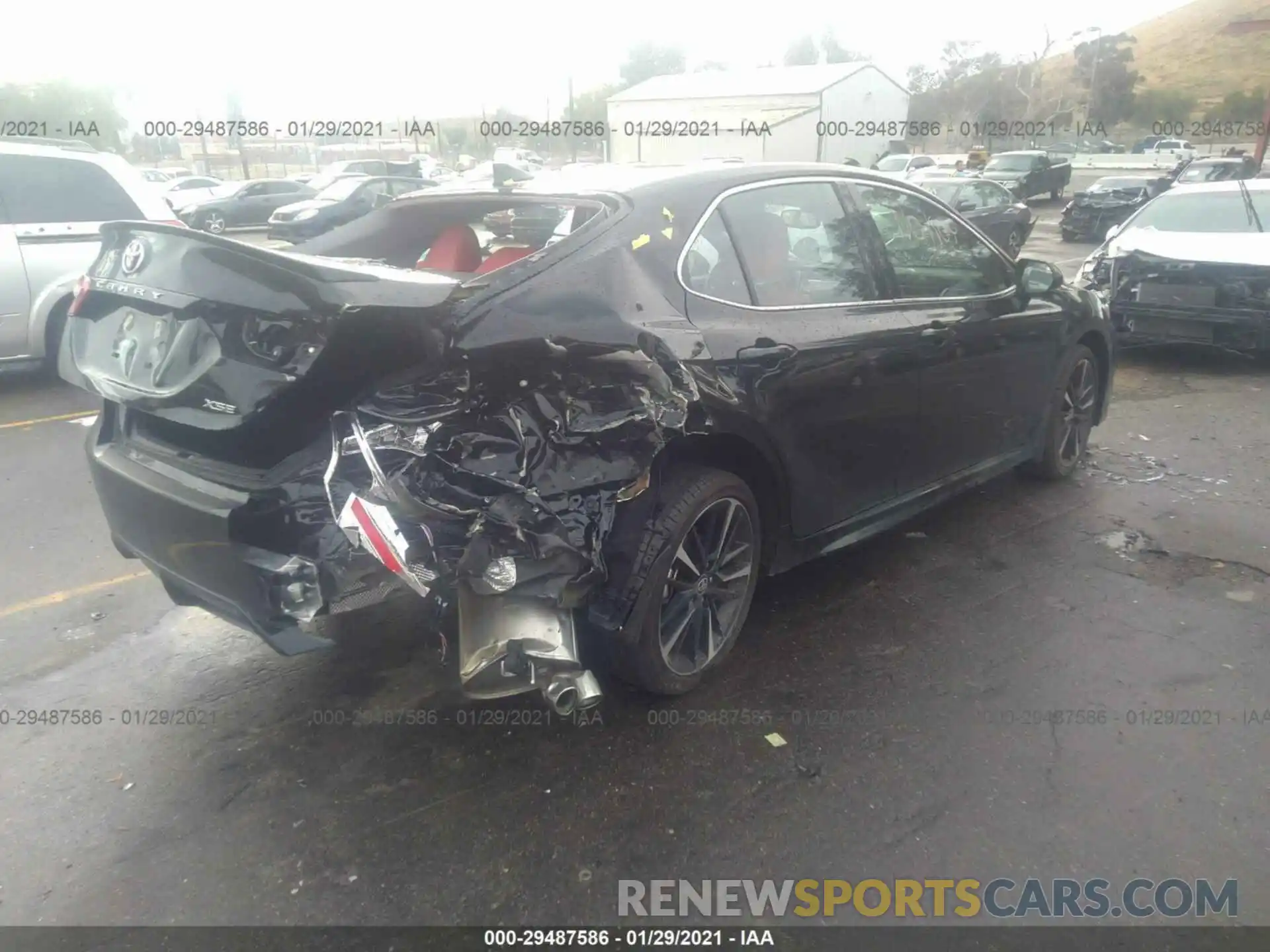 4 Photograph of a damaged car 4T1K61AK3LU963027 TOYOTA CAMRY 2020