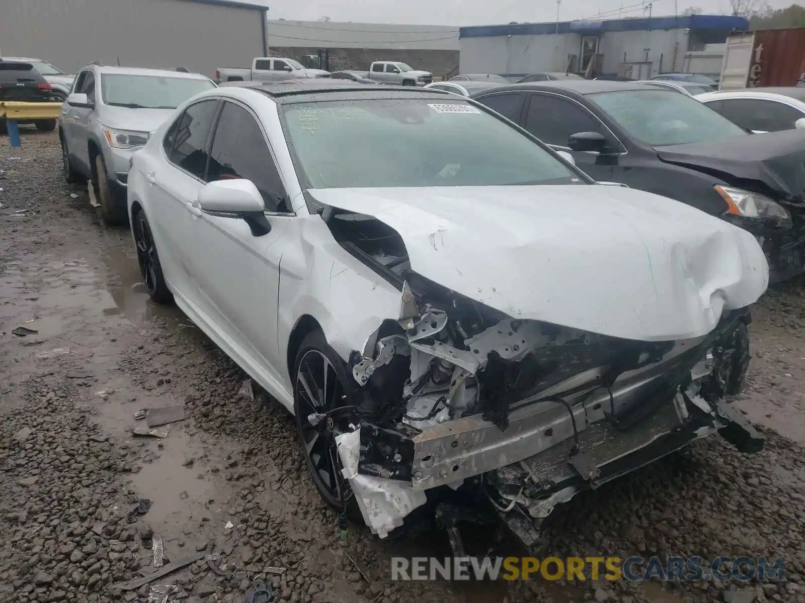 1 Photograph of a damaged car 4T1K61AK3LU982127 TOYOTA CAMRY 2020