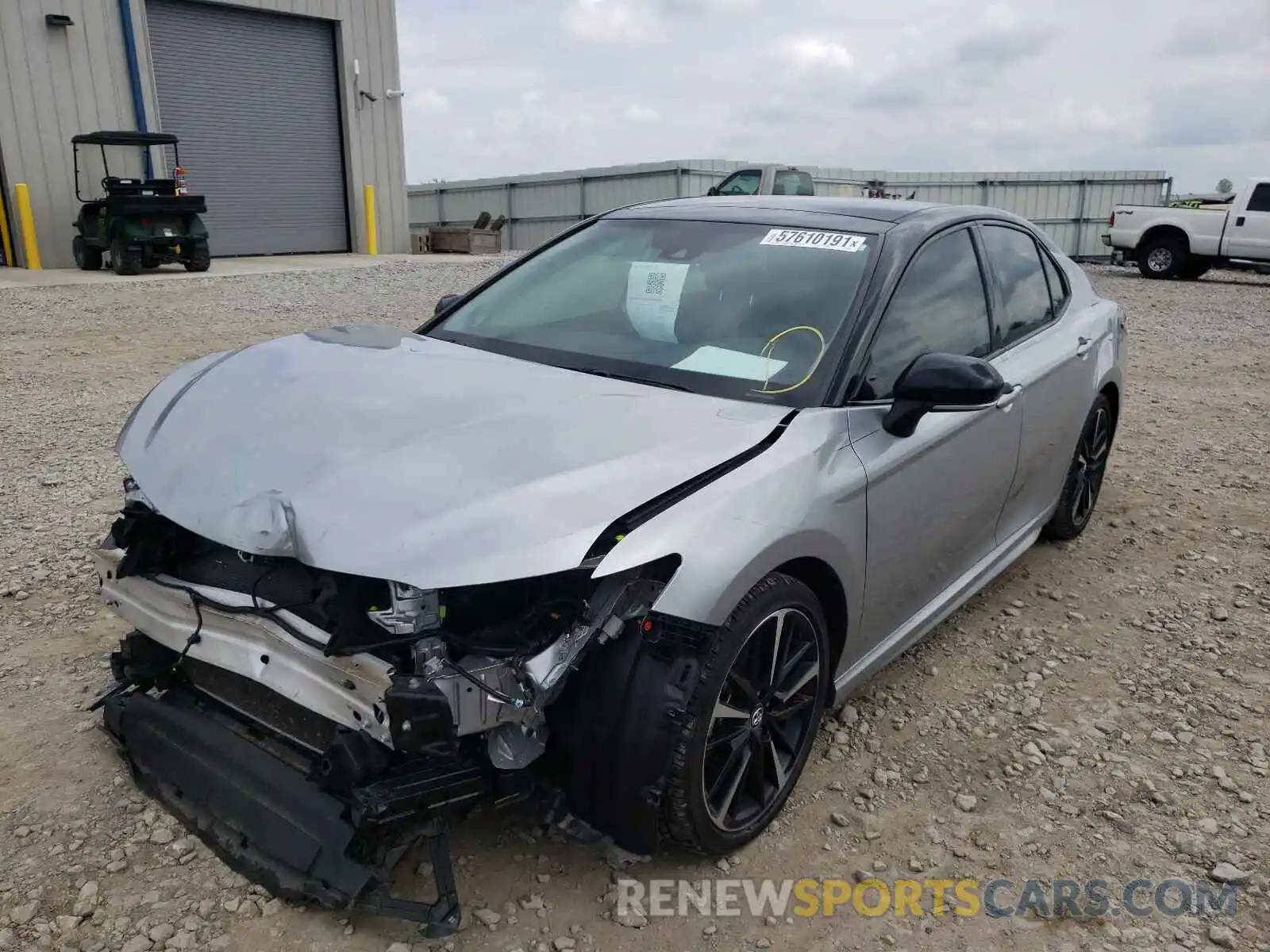 2 Photograph of a damaged car 4T1K61AK4LU310576 TOYOTA CAMRY 2020