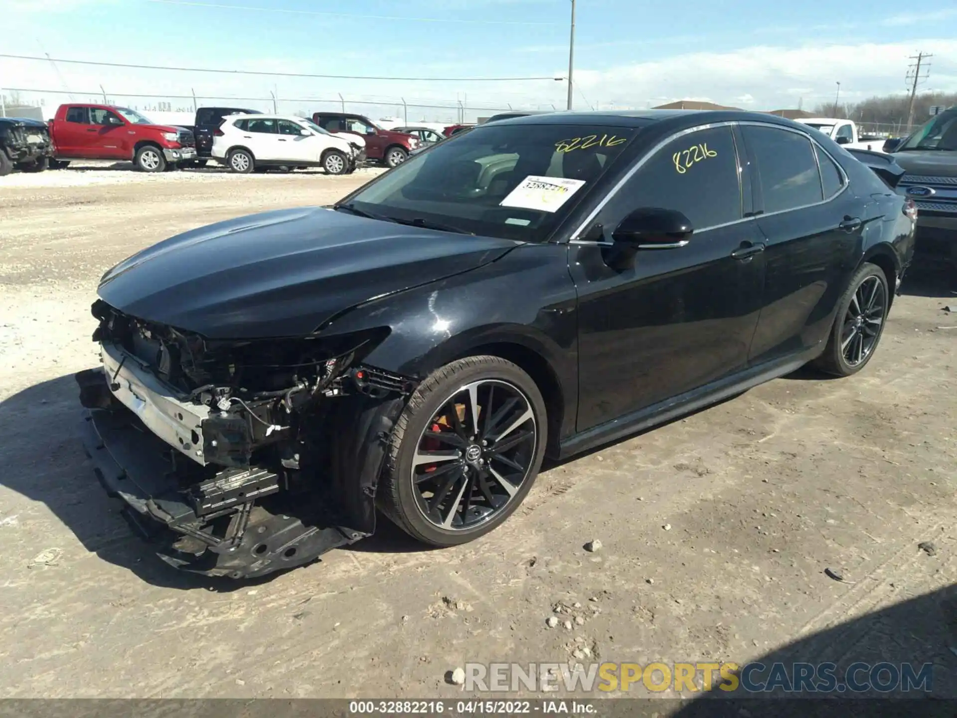 2 Photograph of a damaged car 4T1K61AK4LU314613 TOYOTA CAMRY 2020