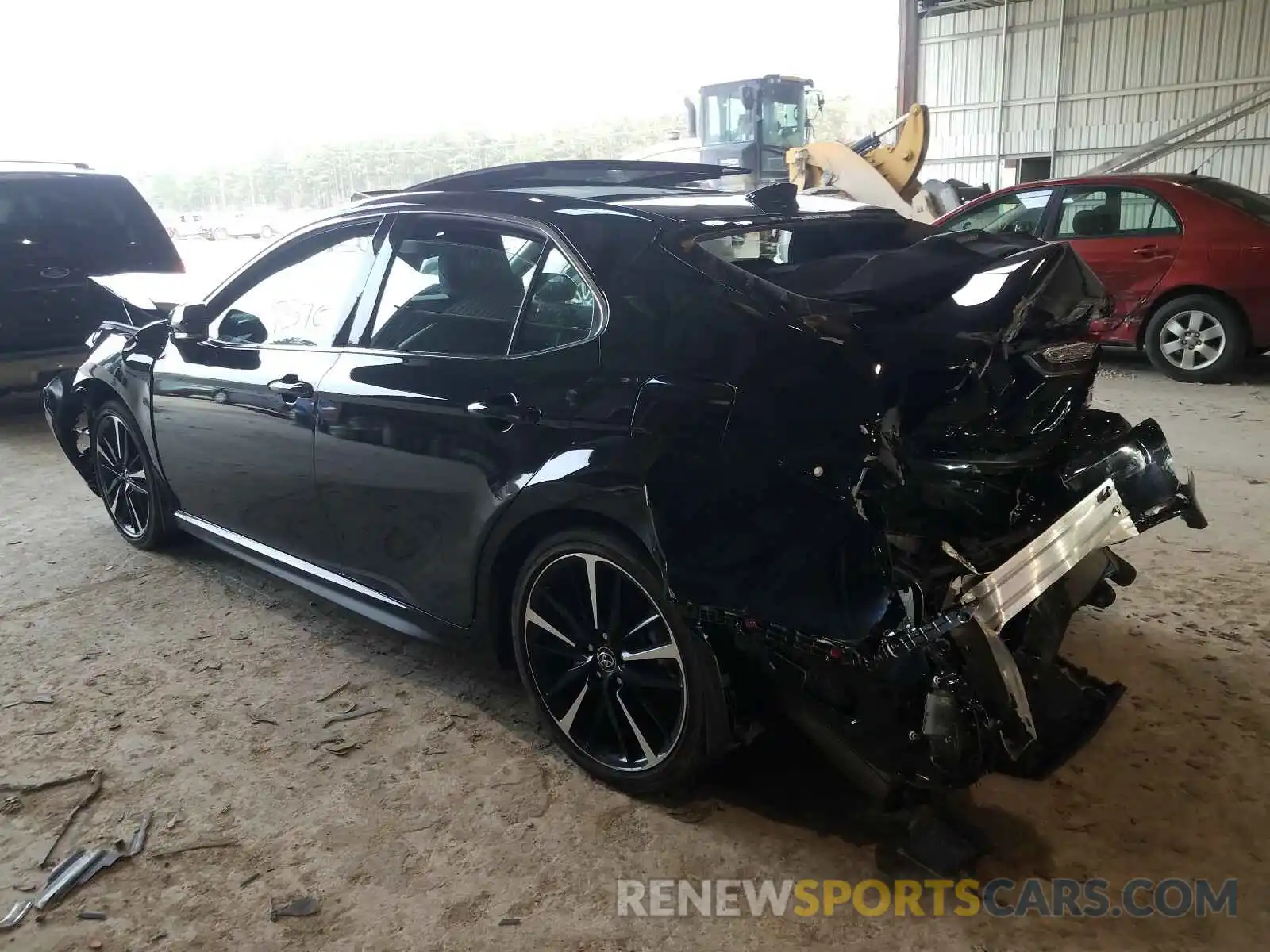 3 Photograph of a damaged car 4T1K61AK4LU331556 TOYOTA CAMRY 2020