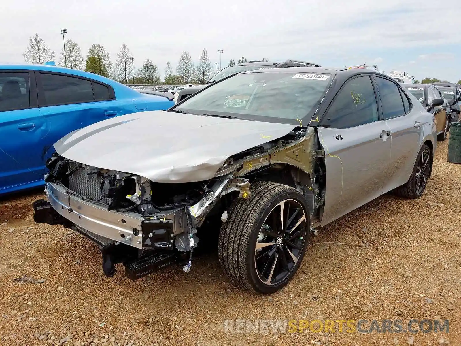 2 Photograph of a damaged car 4T1K61AK4LU336563 TOYOTA CAMRY 2020