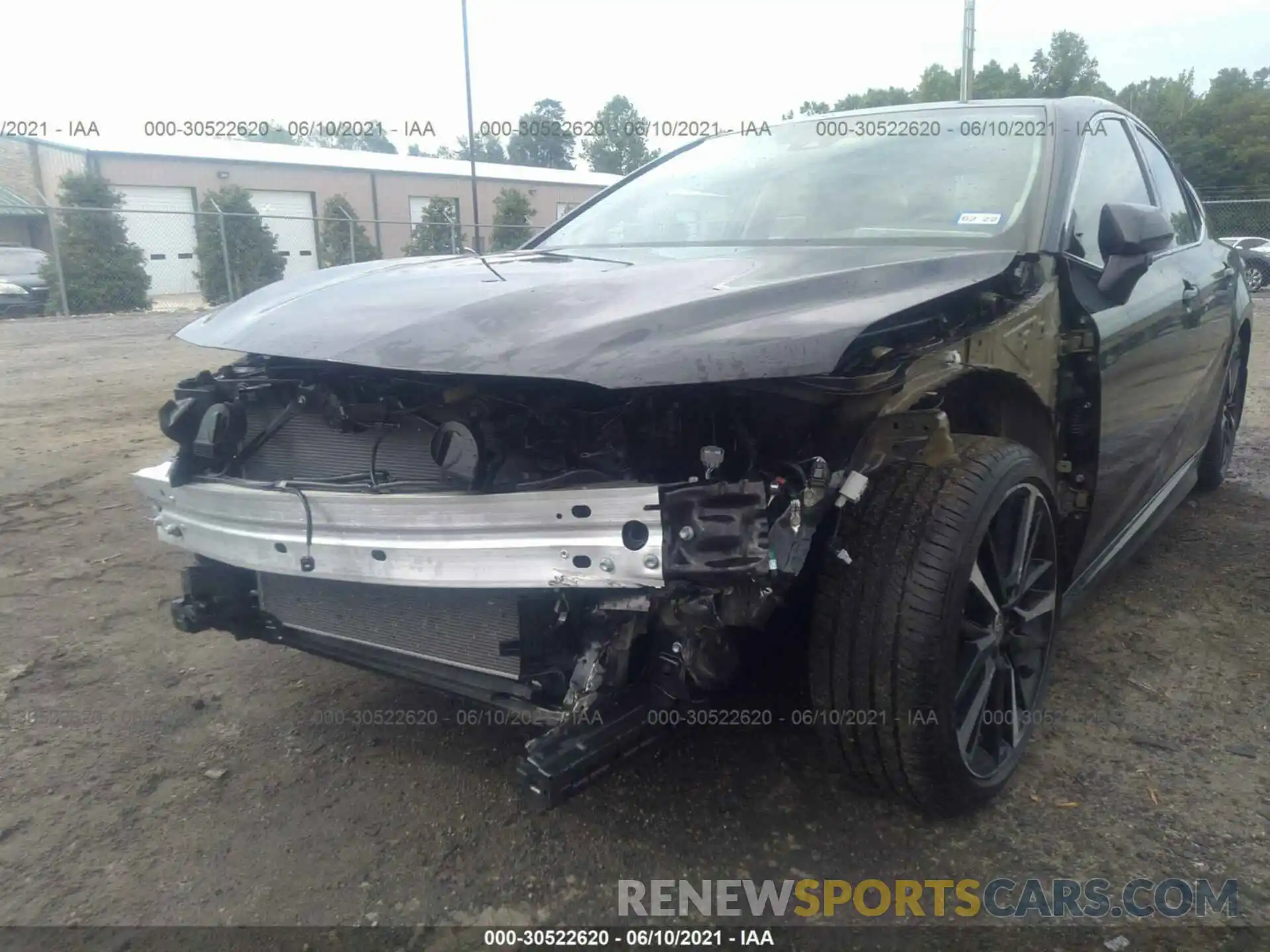 6 Photograph of a damaged car 4T1K61AK4LU352388 TOYOTA CAMRY 2020