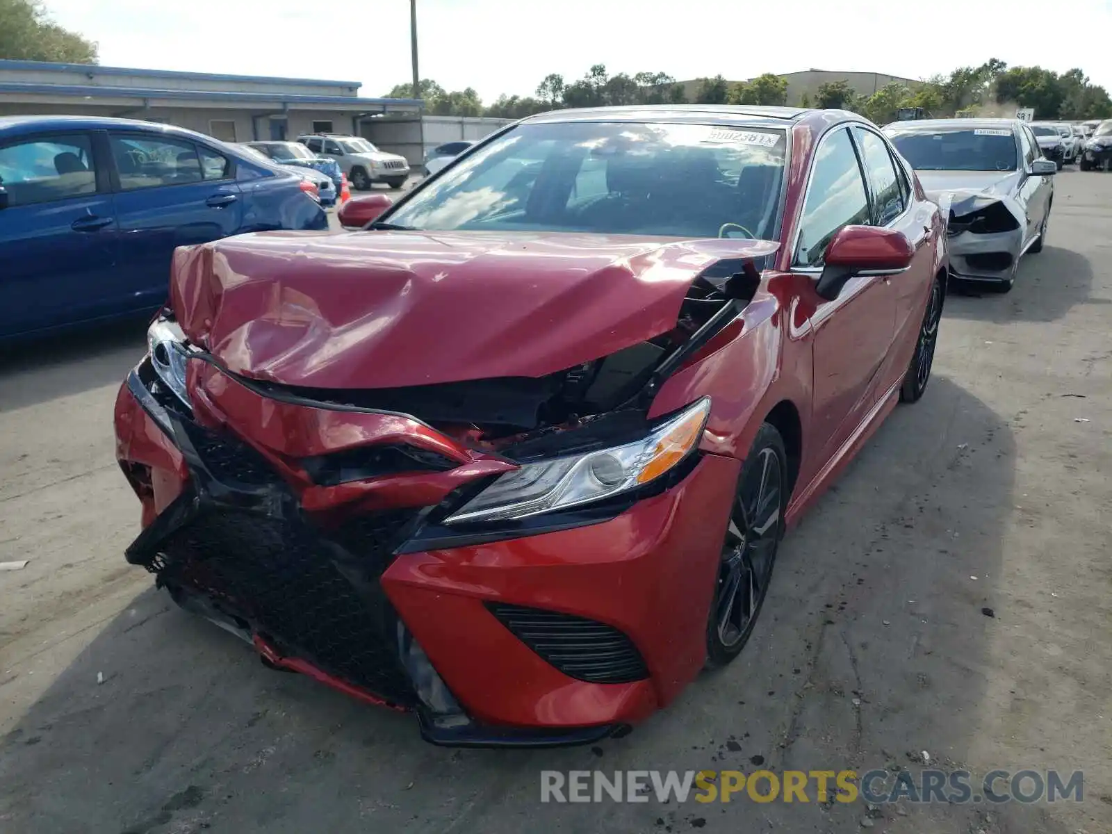 2 Photograph of a damaged car 4T1K61AK4LU366680 TOYOTA CAMRY 2020