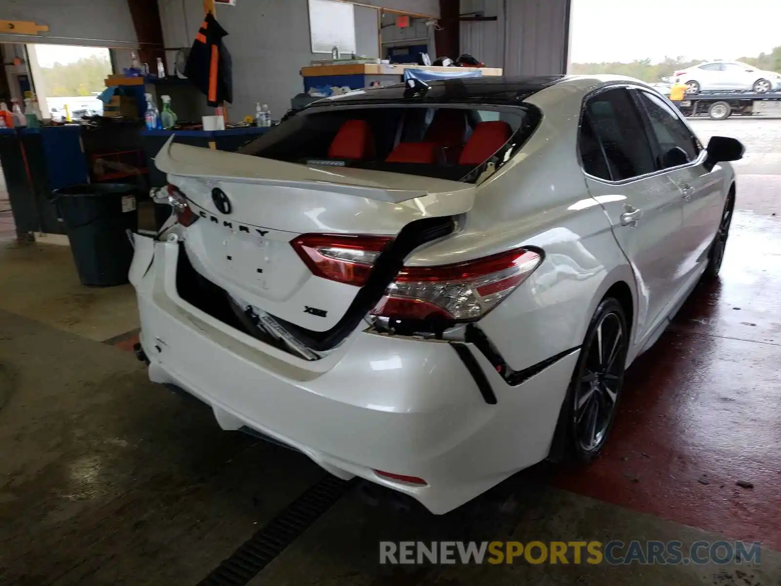 9 Photograph of a damaged car 4T1K61AK4LU372706 TOYOTA CAMRY 2020