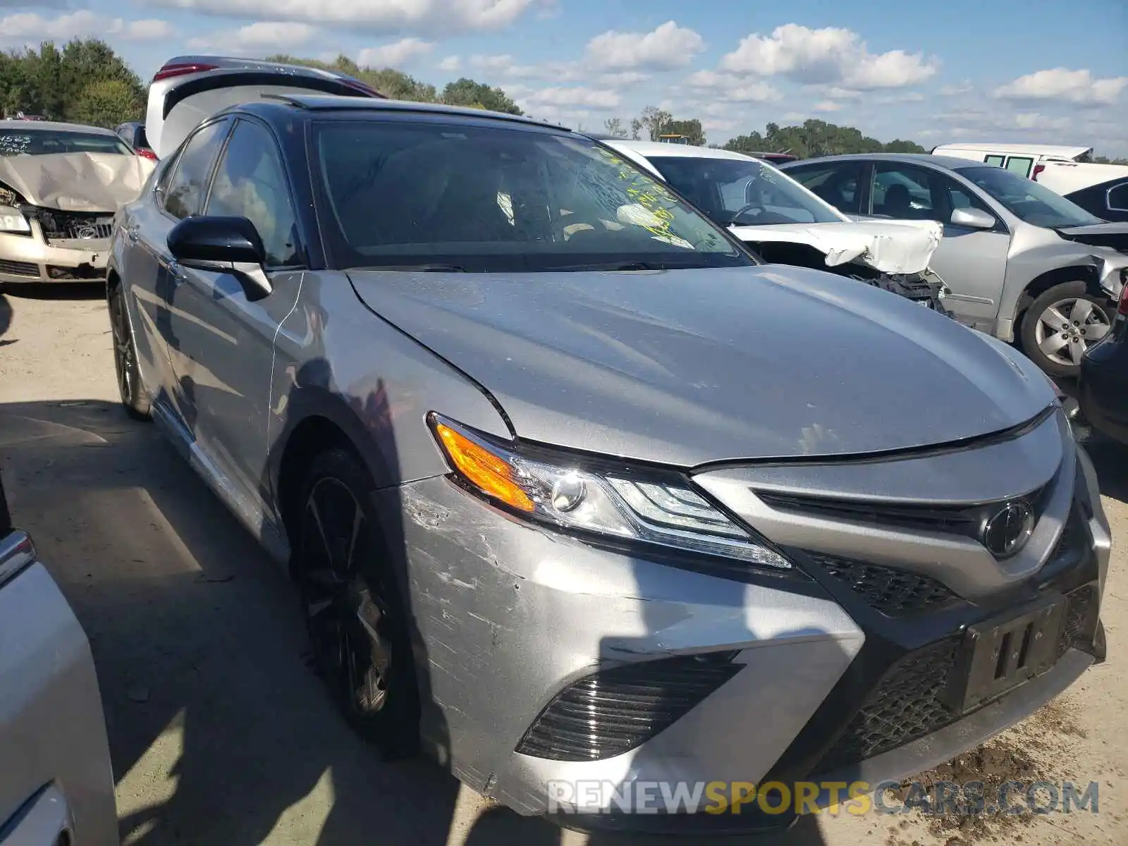 1 Photograph of a damaged car 4T1K61AK4LU373435 TOYOTA CAMRY 2020