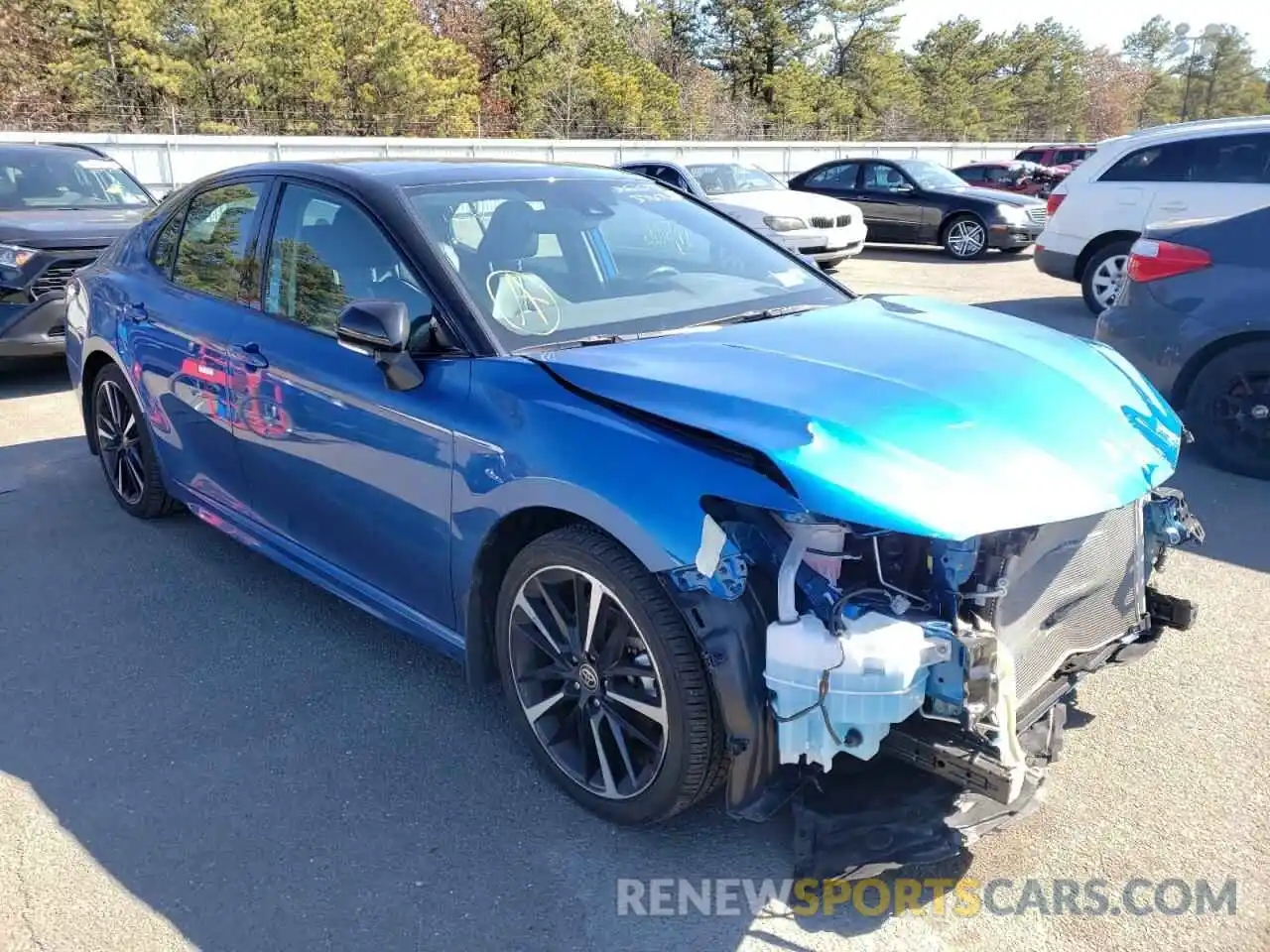 1 Photograph of a damaged car 4T1K61AK4LU398061 TOYOTA CAMRY 2020