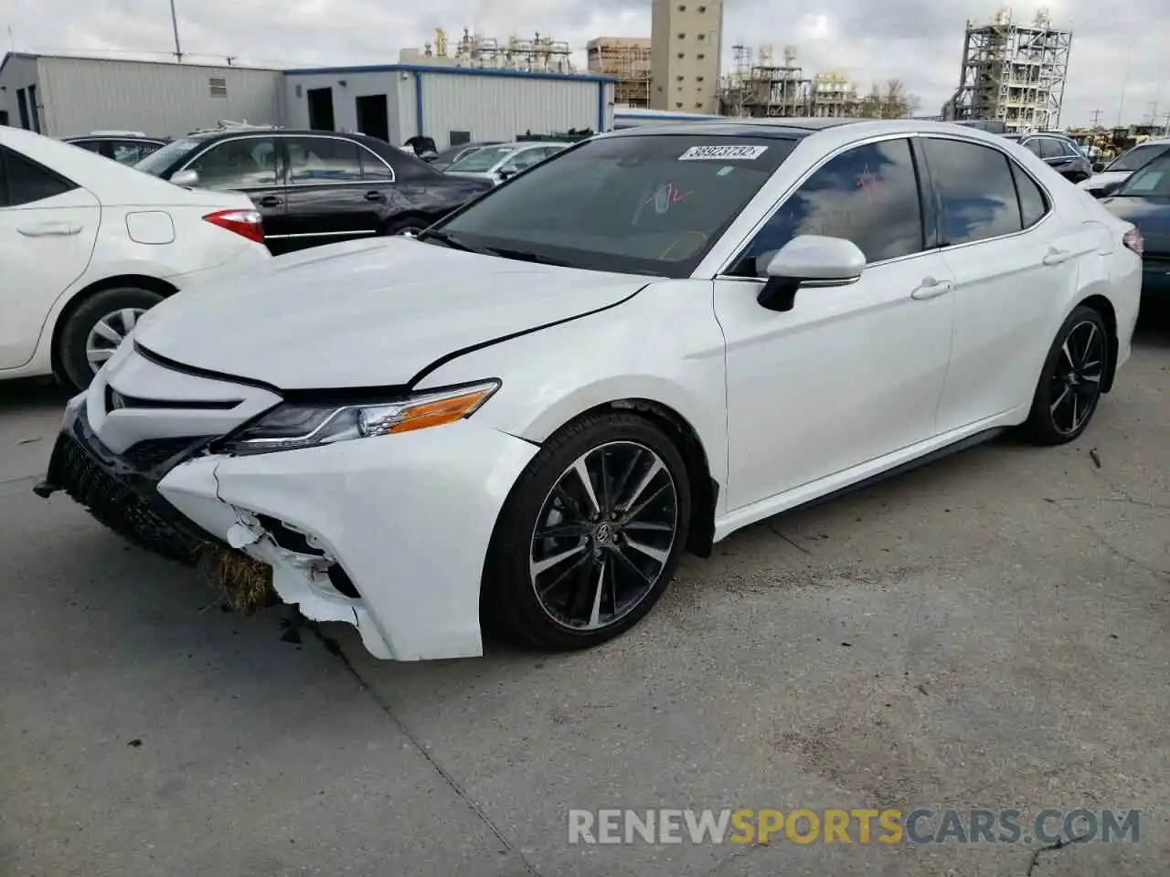 2 Photograph of a damaged car 4T1K61AK4LU871425 TOYOTA CAMRY 2020