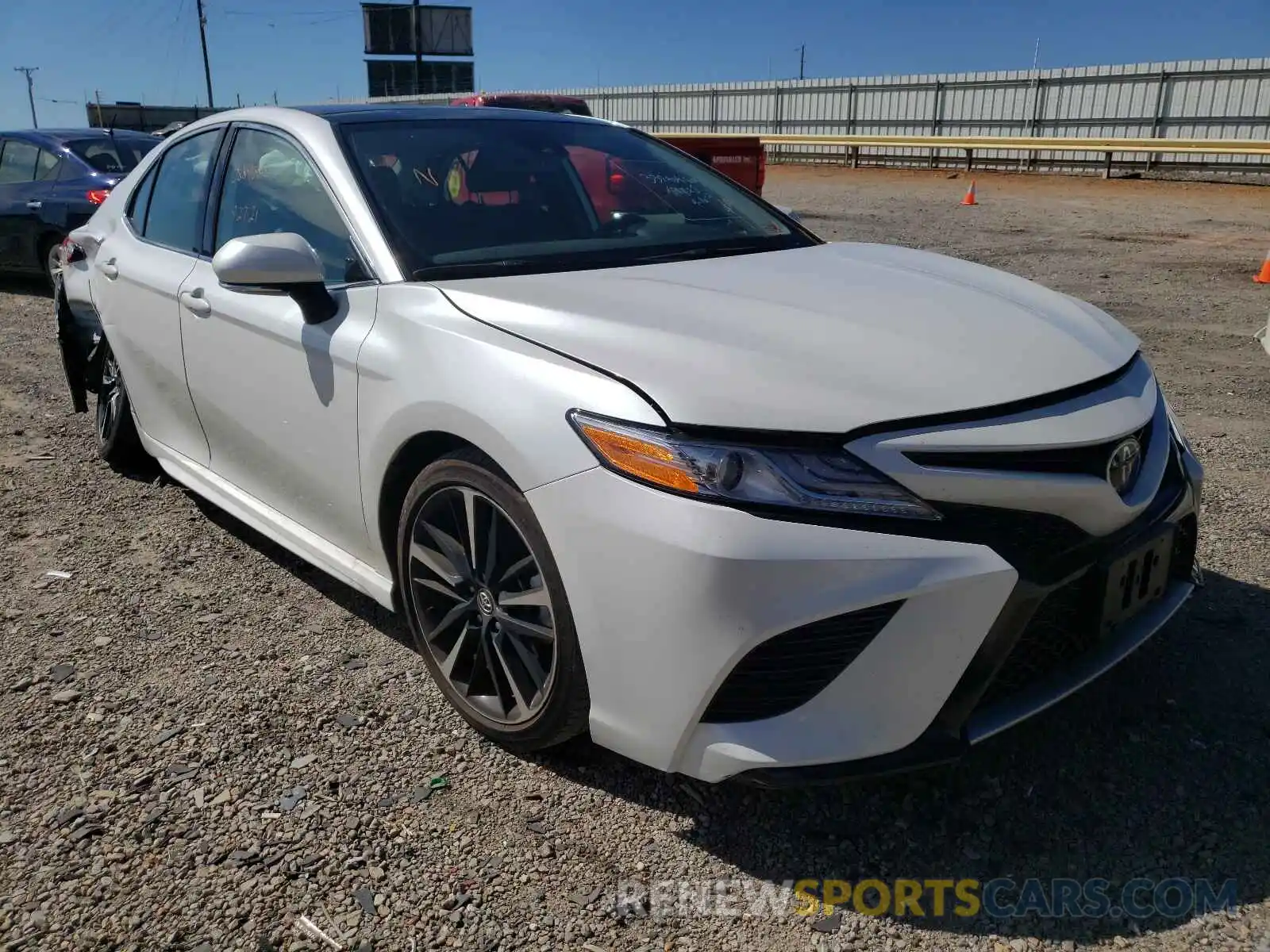 1 Photograph of a damaged car 4T1K61AK4LU882277 TOYOTA CAMRY 2020