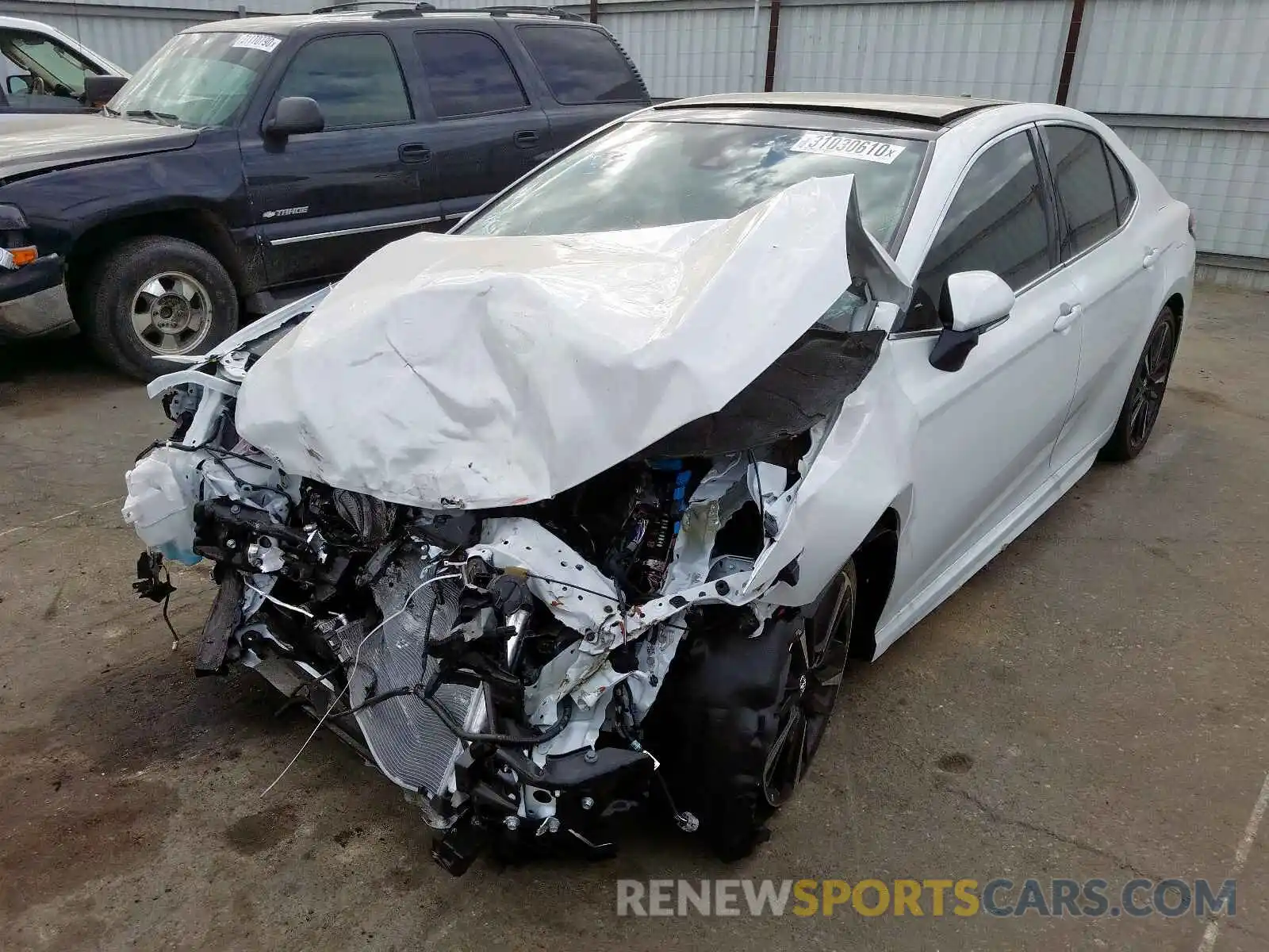 2 Photograph of a damaged car 4T1K61AK4LU897846 TOYOTA CAMRY 2020