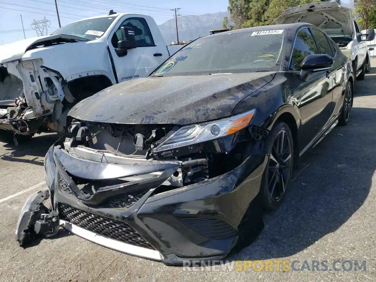 2 Photograph of a damaged car 4T1K61AK4LU910417 TOYOTA CAMRY 2020