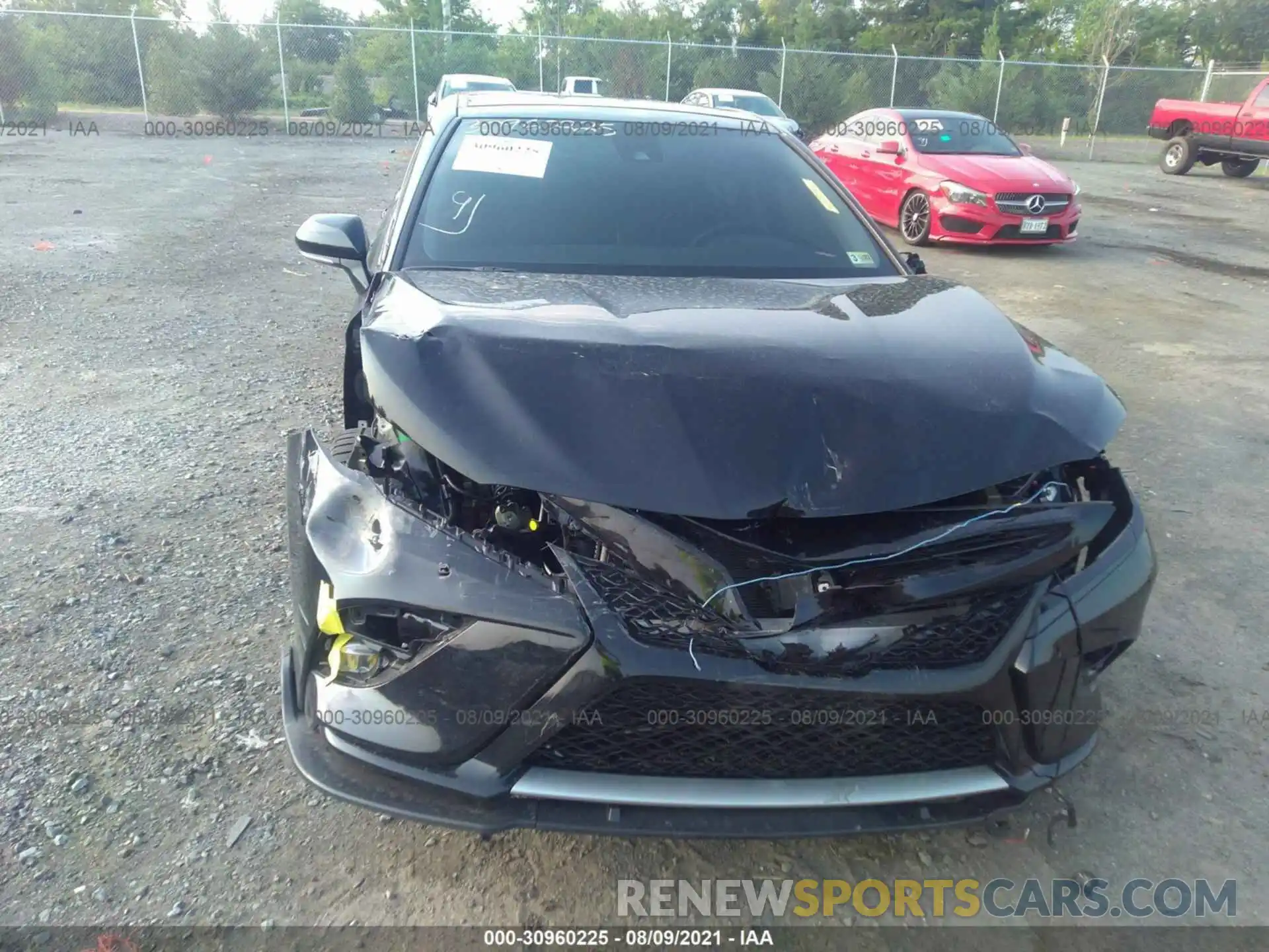 6 Photograph of a damaged car 4T1K61AK4LU946947 TOYOTA CAMRY 2020