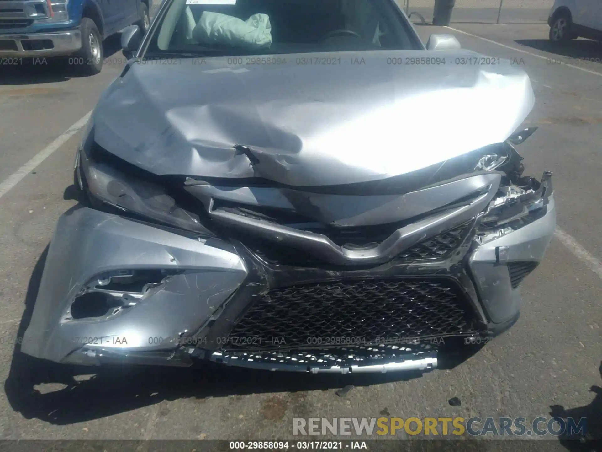 6 Photograph of a damaged car 4T1K61AK4LU962940 TOYOTA CAMRY 2020