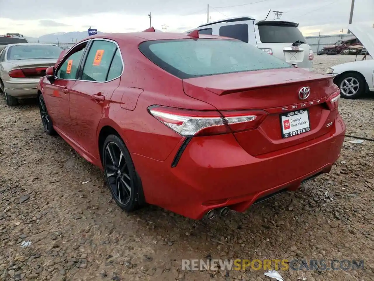 3 Photograph of a damaged car 4T1K61AK5LU300672 TOYOTA CAMRY 2020