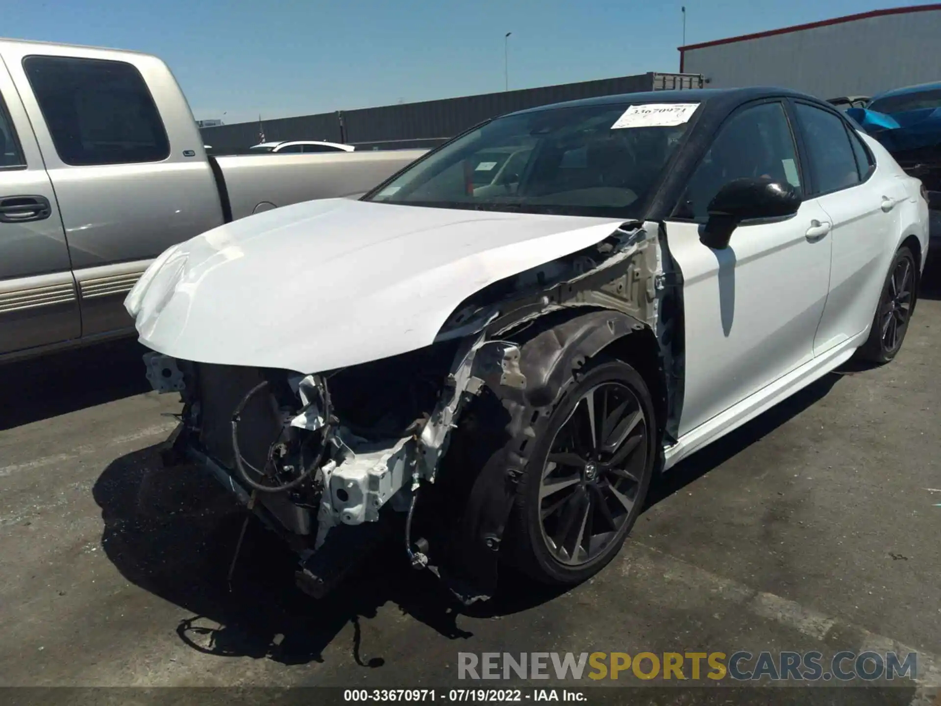 2 Photograph of a damaged car 4T1K61AK5LU303040 TOYOTA CAMRY 2020