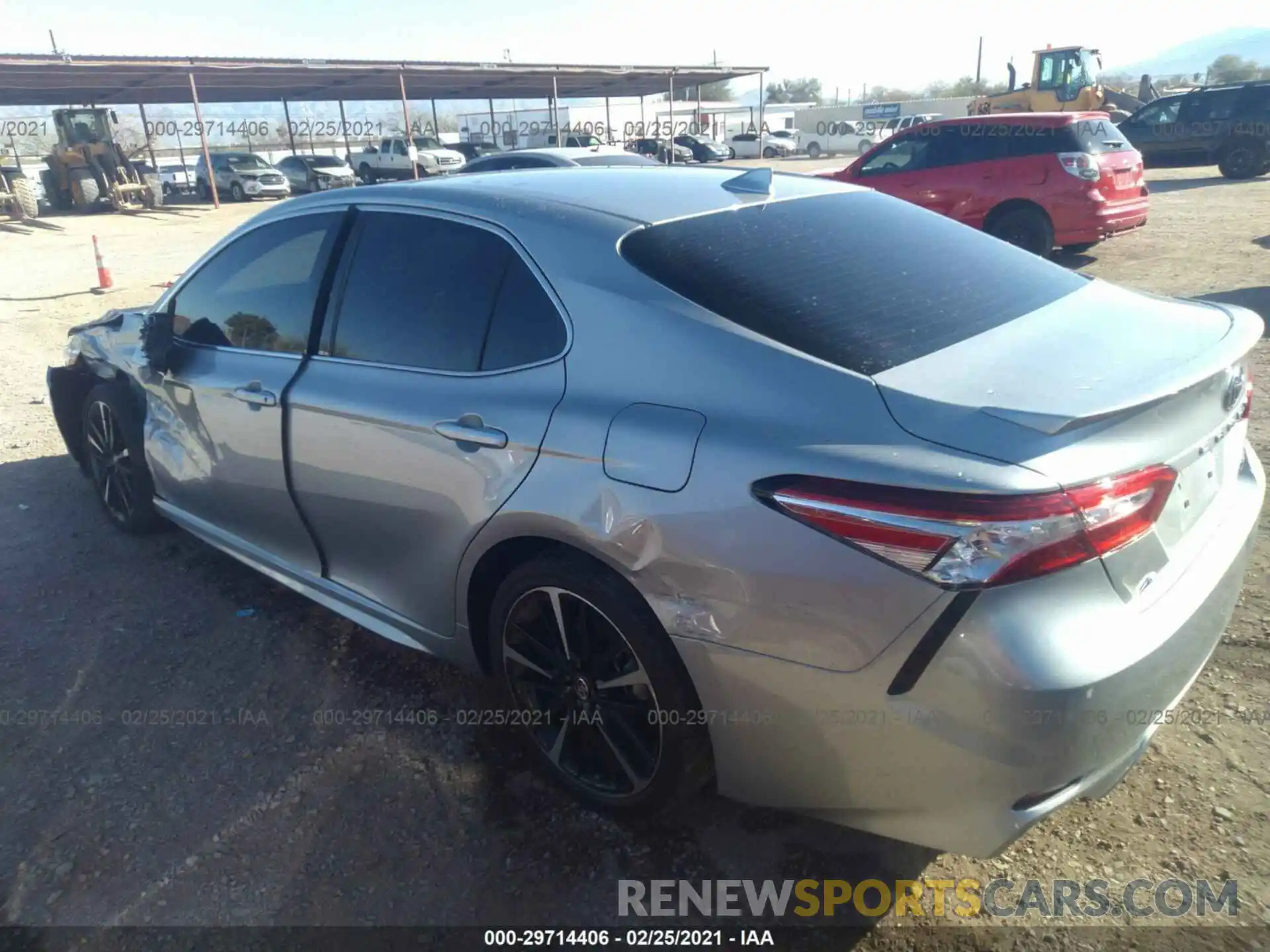 3 Photograph of a damaged car 4T1K61AK5LU305225 TOYOTA CAMRY 2020