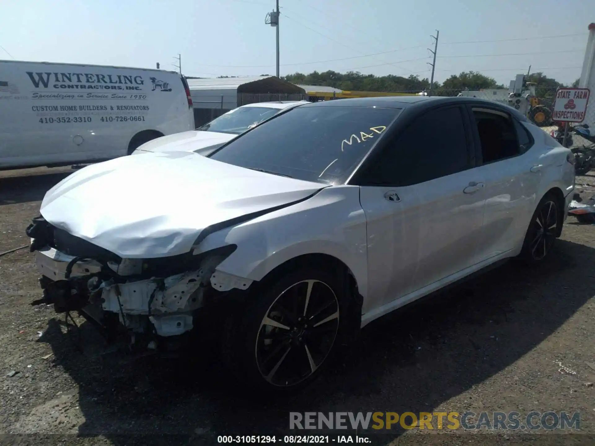 2 Photograph of a damaged car 4T1K61AK5LU306536 TOYOTA CAMRY 2020