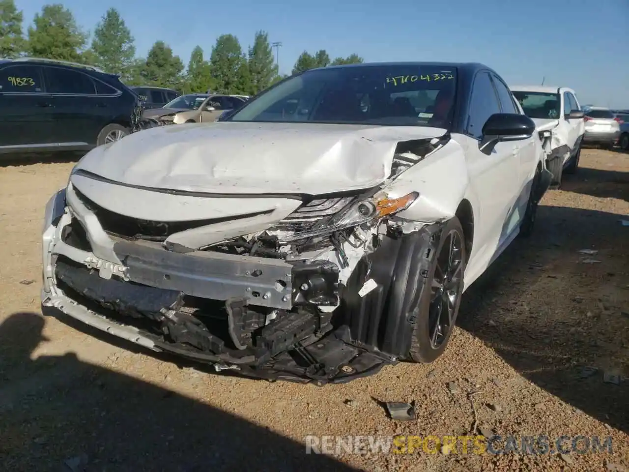 2 Photograph of a damaged car 4T1K61AK5LU309632 TOYOTA CAMRY 2020