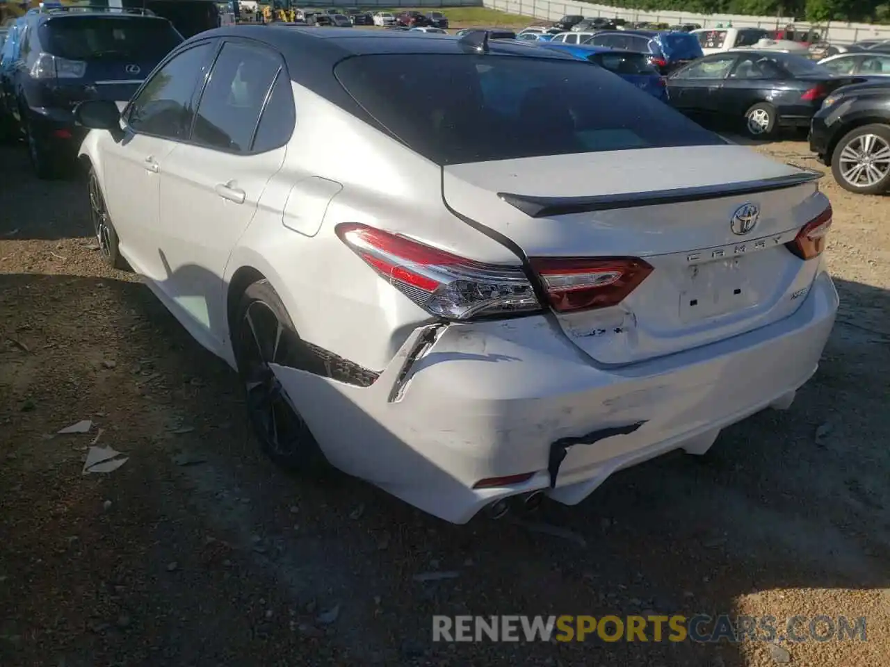 3 Photograph of a damaged car 4T1K61AK5LU309632 TOYOTA CAMRY 2020