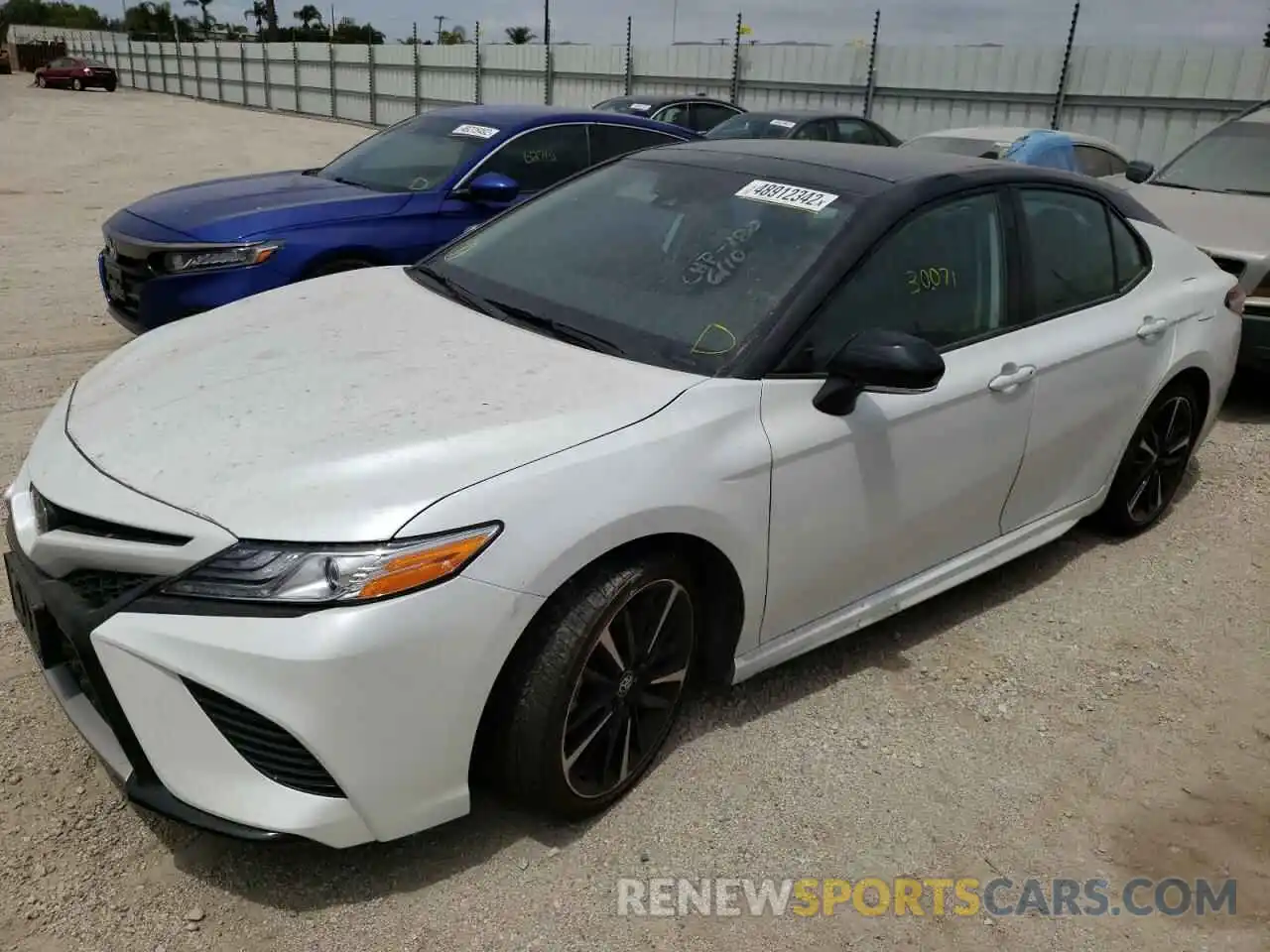 2 Photograph of a damaged car 4T1K61AK5LU310196 TOYOTA CAMRY 2020