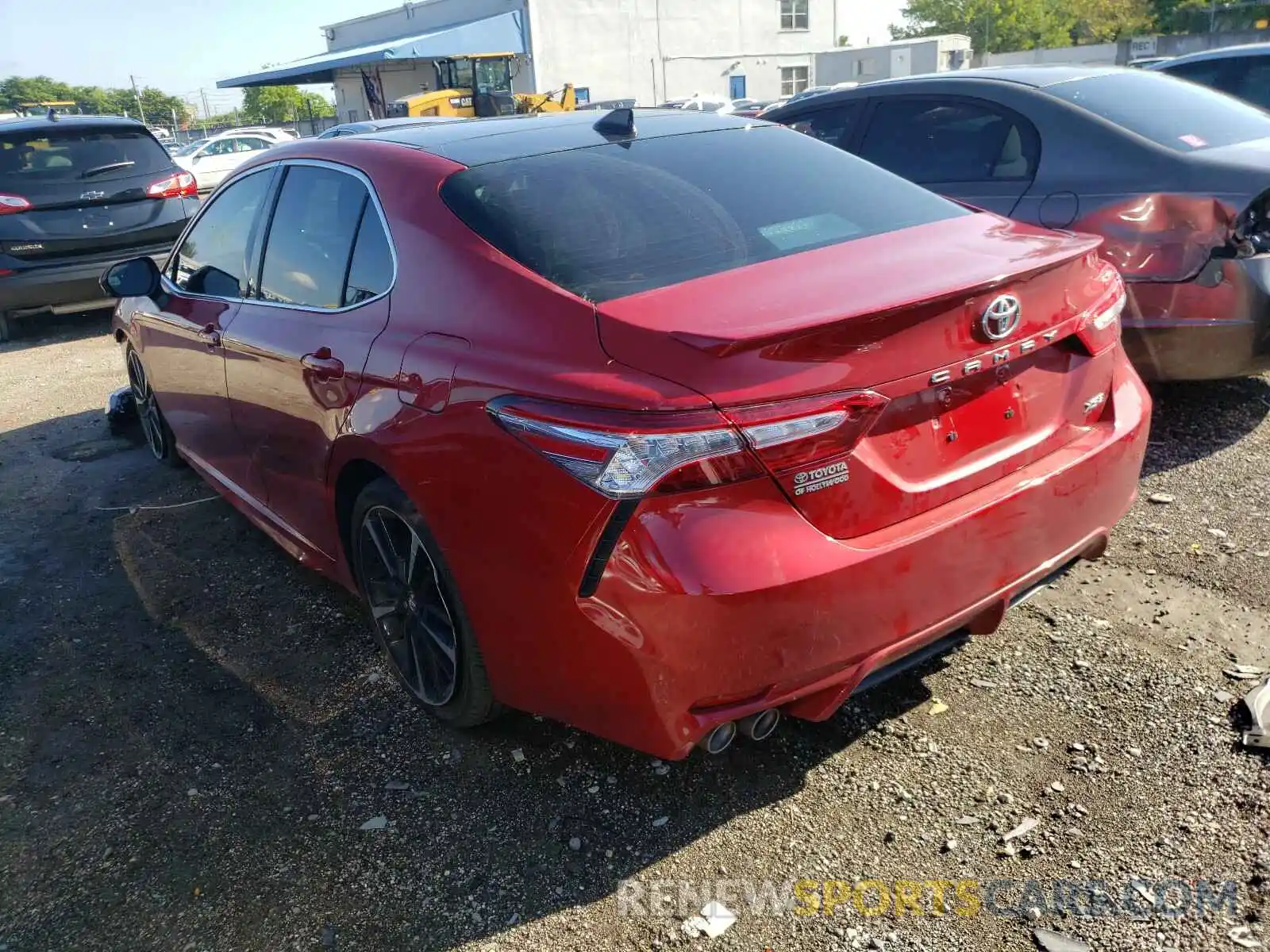 3 Photograph of a damaged car 4T1K61AK5LU311963 TOYOTA CAMRY 2020