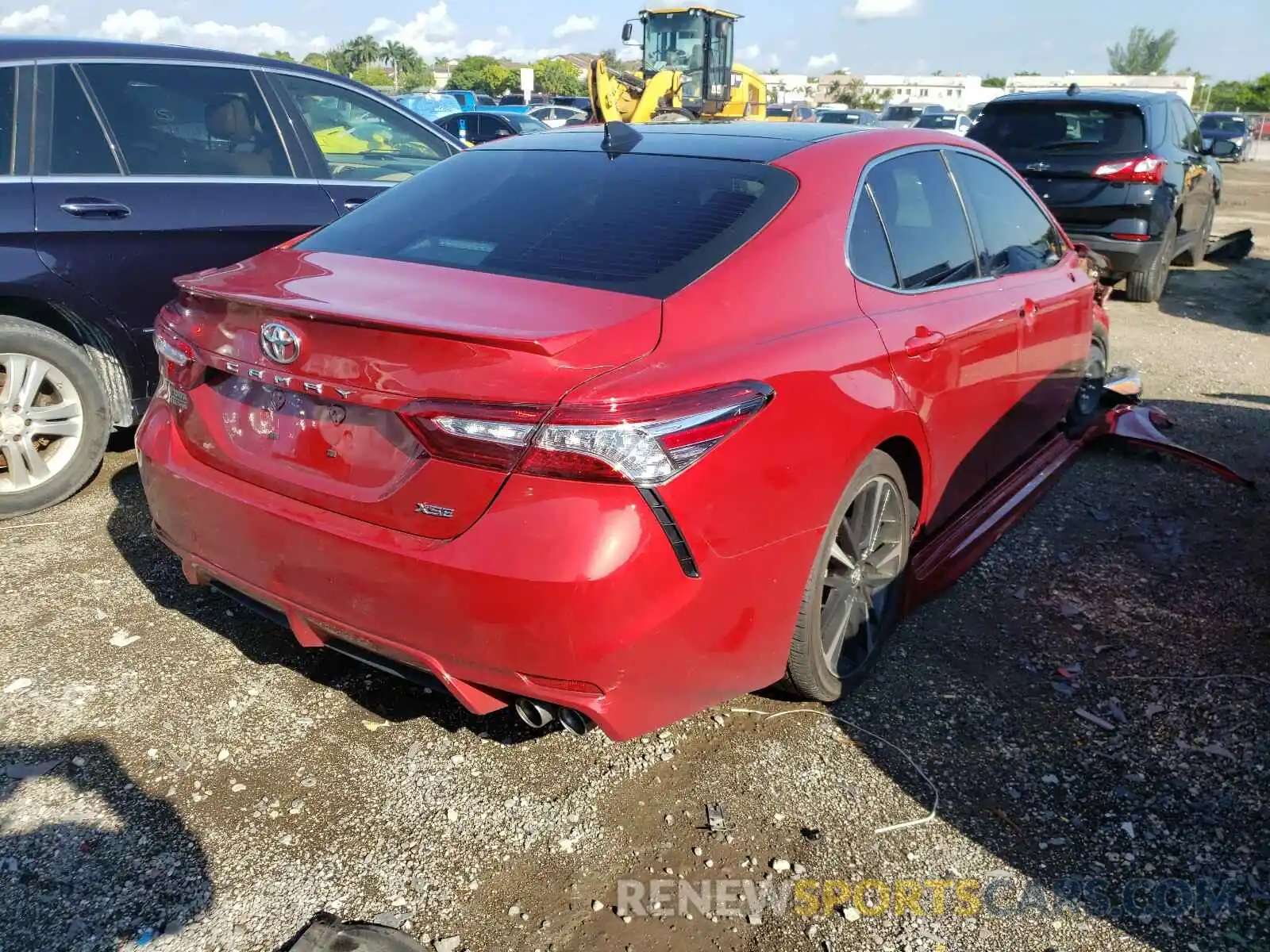 4 Photograph of a damaged car 4T1K61AK5LU311963 TOYOTA CAMRY 2020