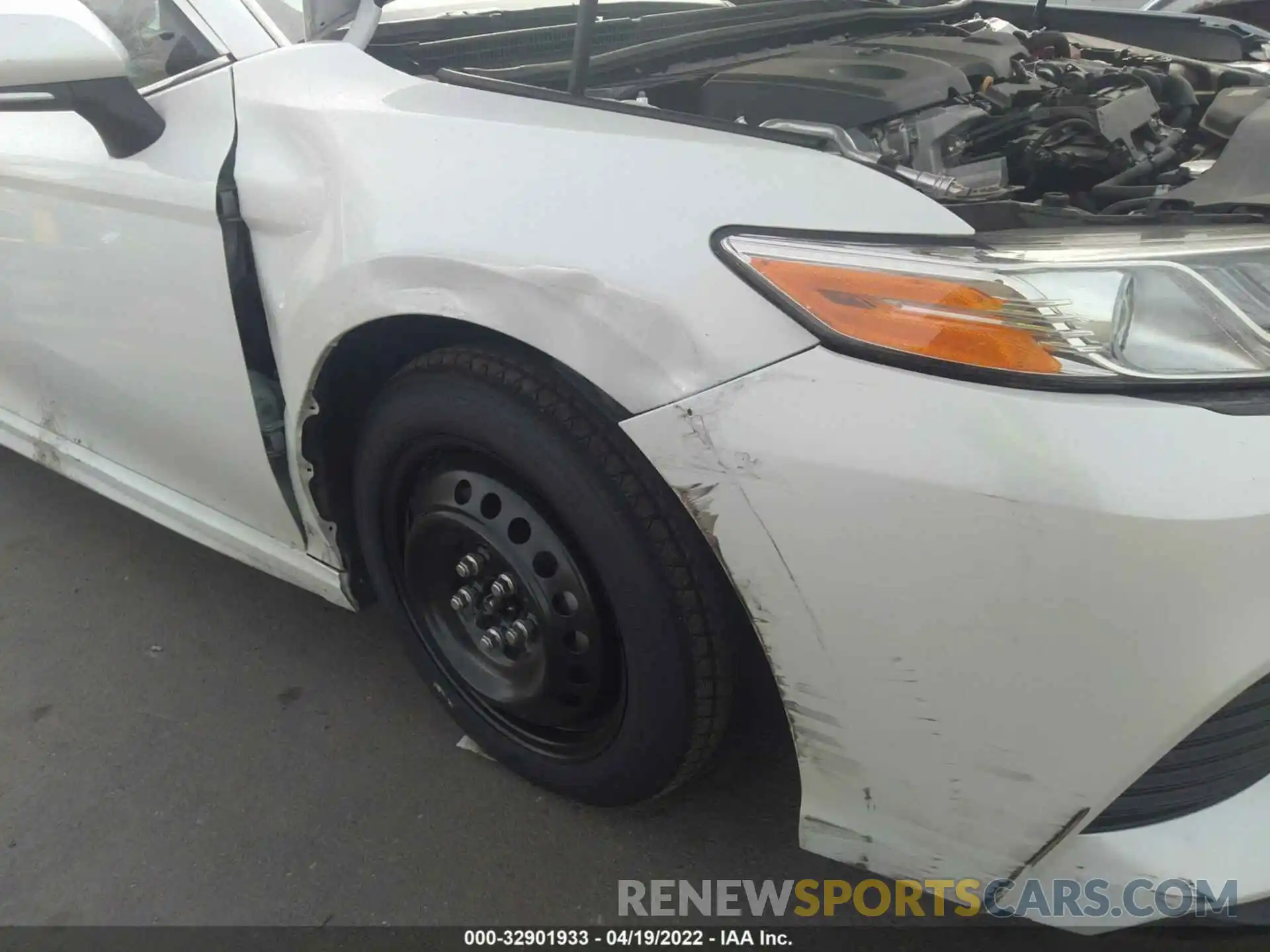 6 Photograph of a damaged car 4T1K61AK5LU312191 TOYOTA CAMRY 2020