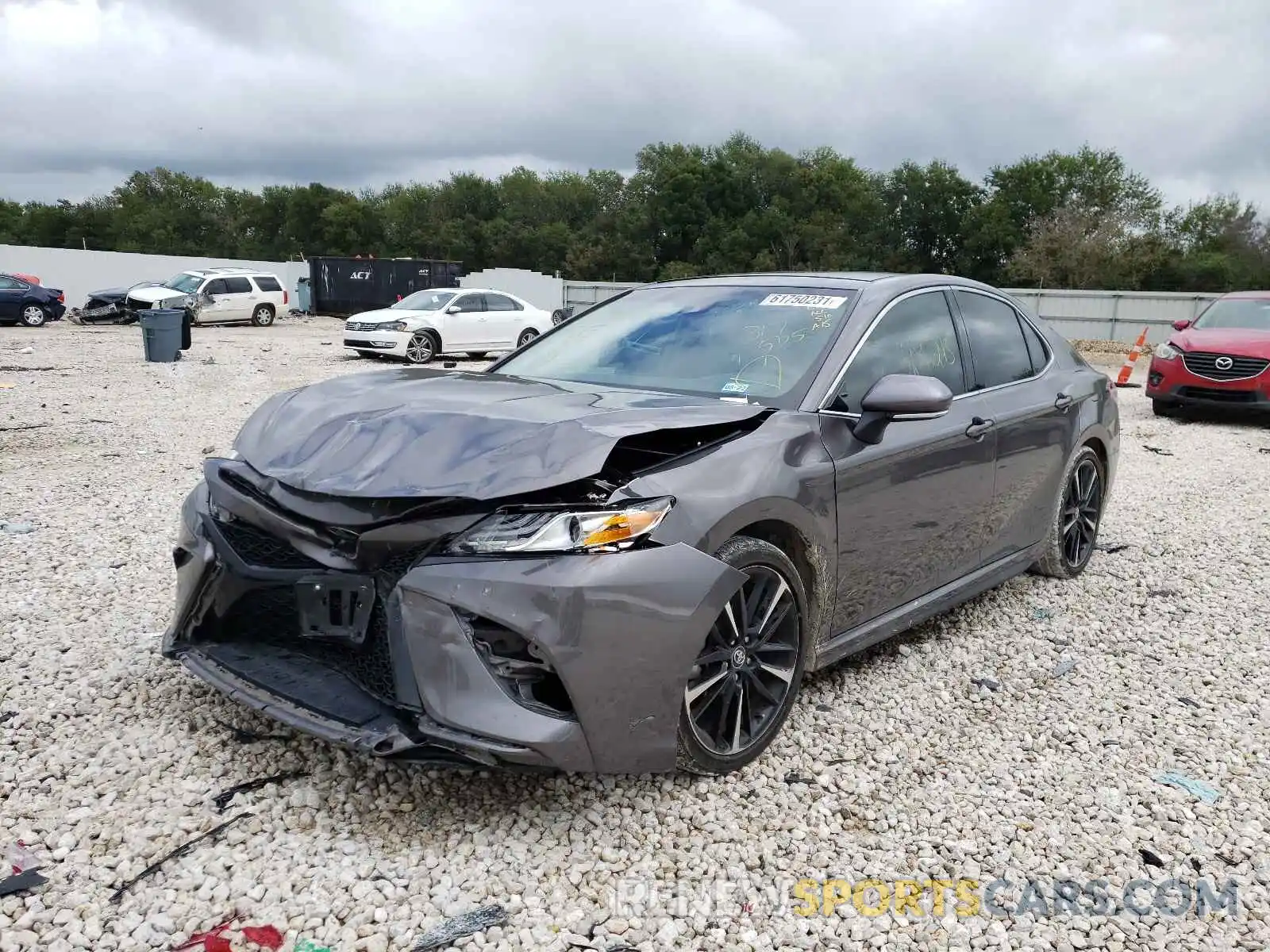 2 Photograph of a damaged car 4T1K61AK5LU317505 TOYOTA CAMRY 2020