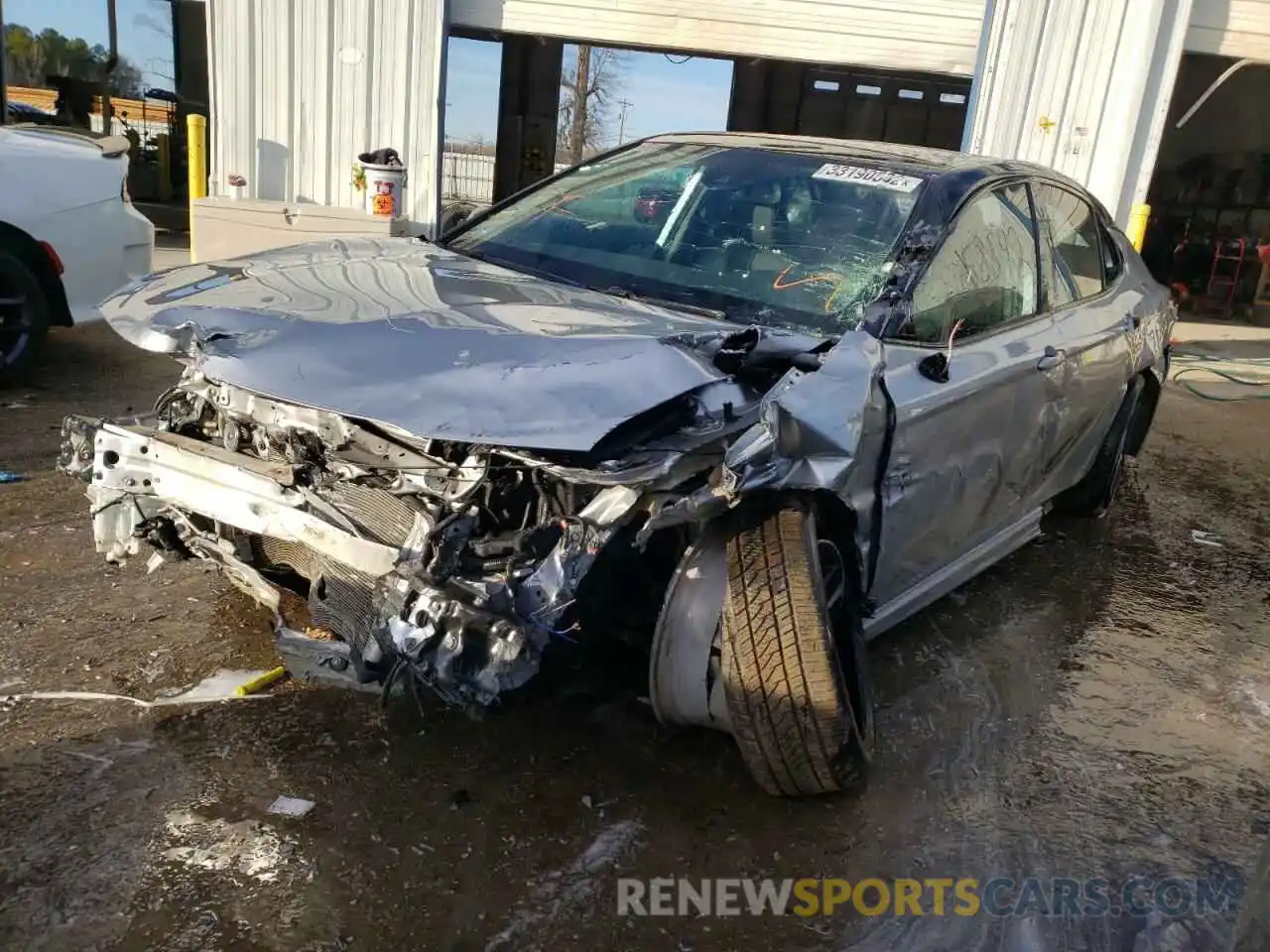 2 Photograph of a damaged car 4T1K61AK5LU325295 TOYOTA CAMRY 2020