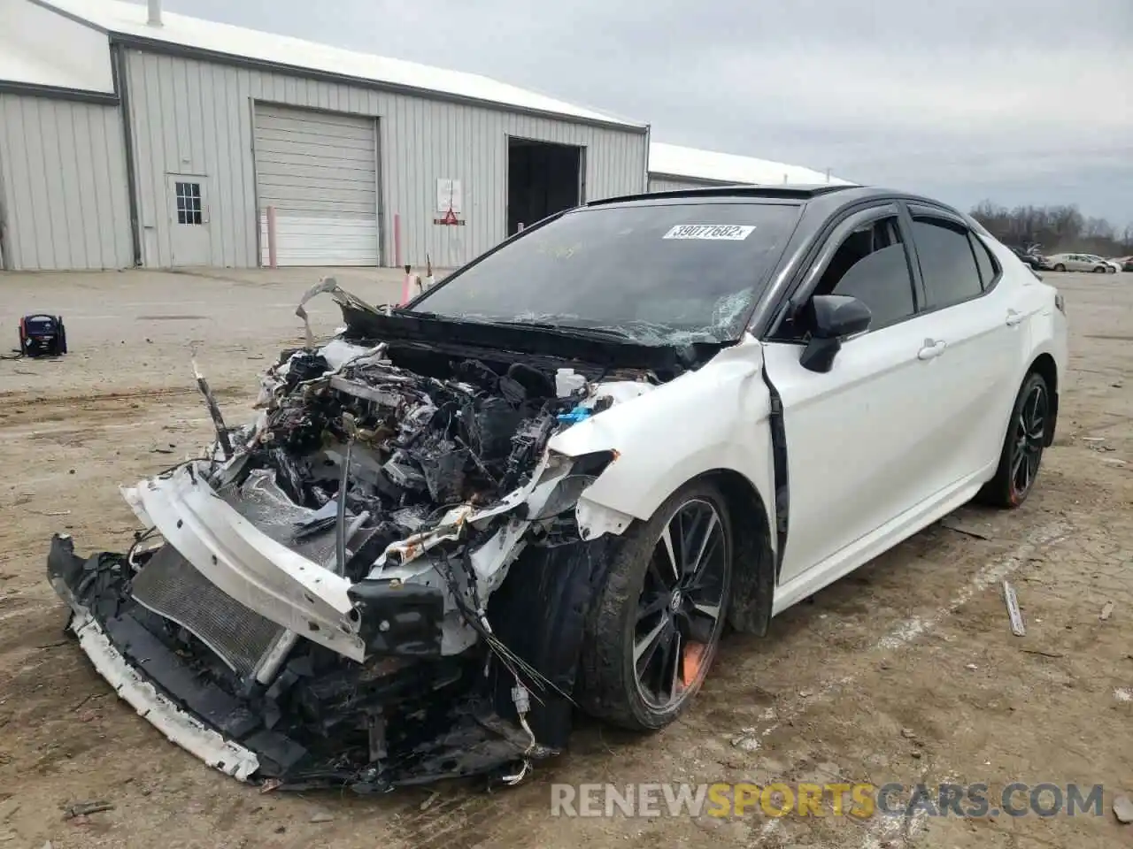 2 Photograph of a damaged car 4T1K61AK5LU356014 TOYOTA CAMRY 2020